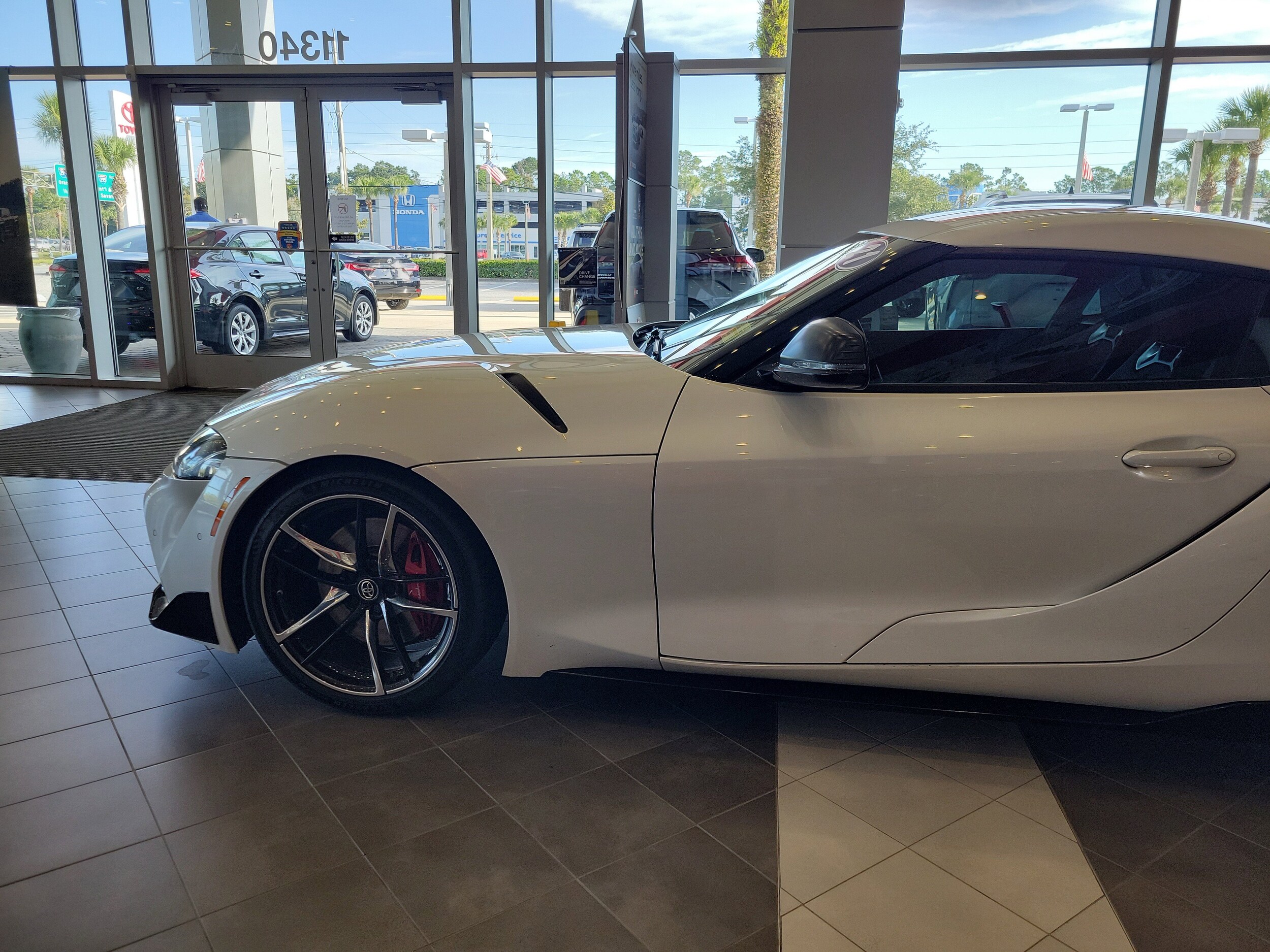 2021 Toyota Supra 3.0 photo 2