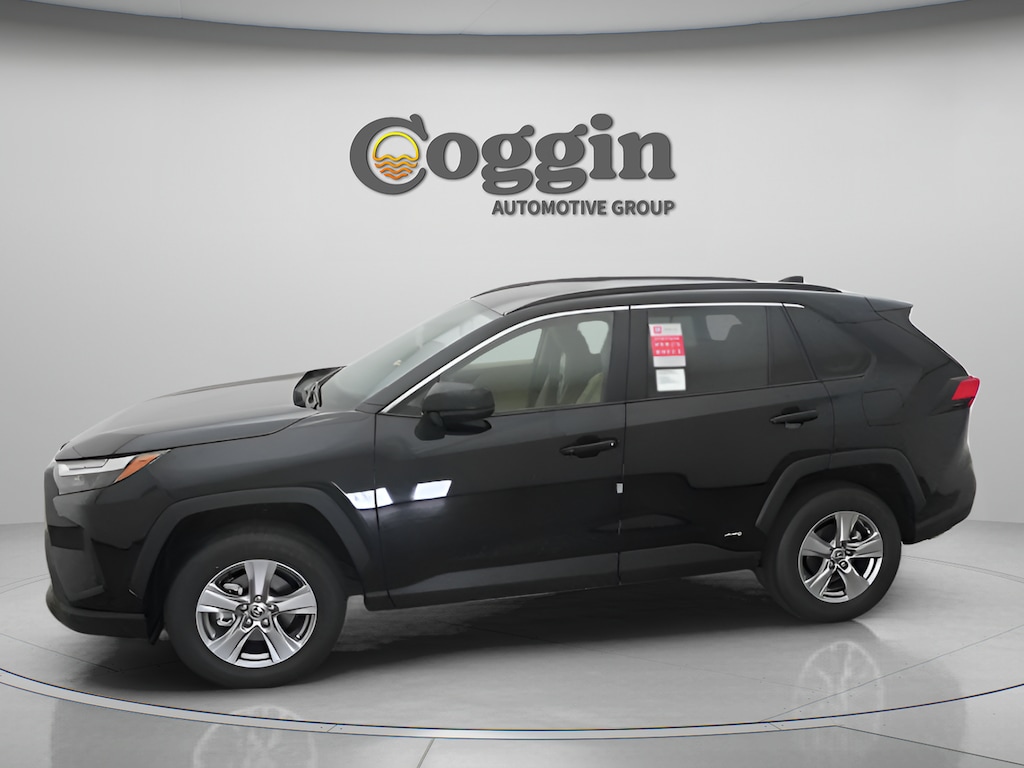 Used 2025 Toyota RAV4 Hybrid LE SUV