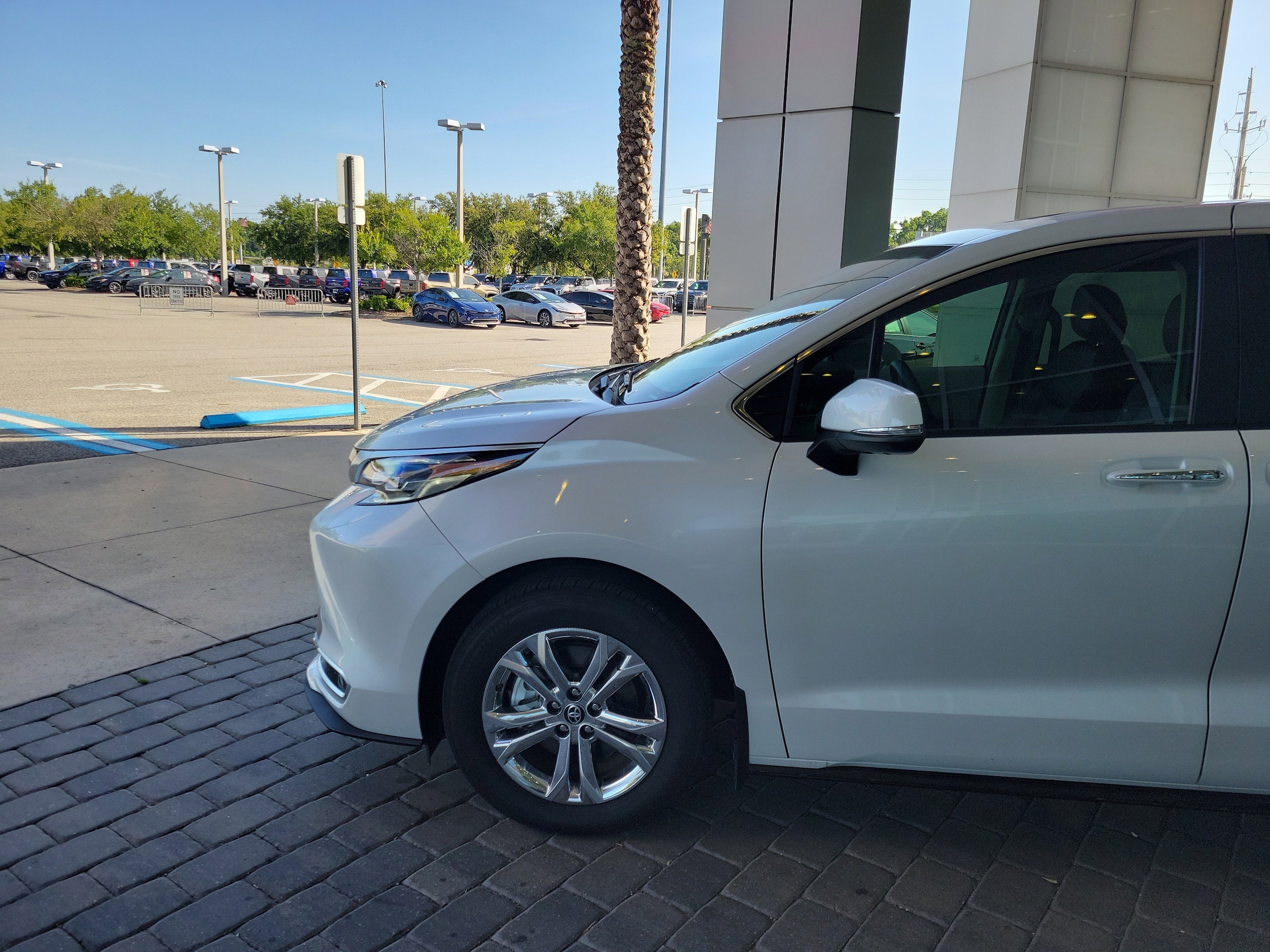 Certified 2024 Toyota Sienna Platinum with VIN 5TDESKFC8RS146959 for sale in Jacksonville, FL