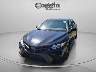 2018 Toyota Camry SE Sedan