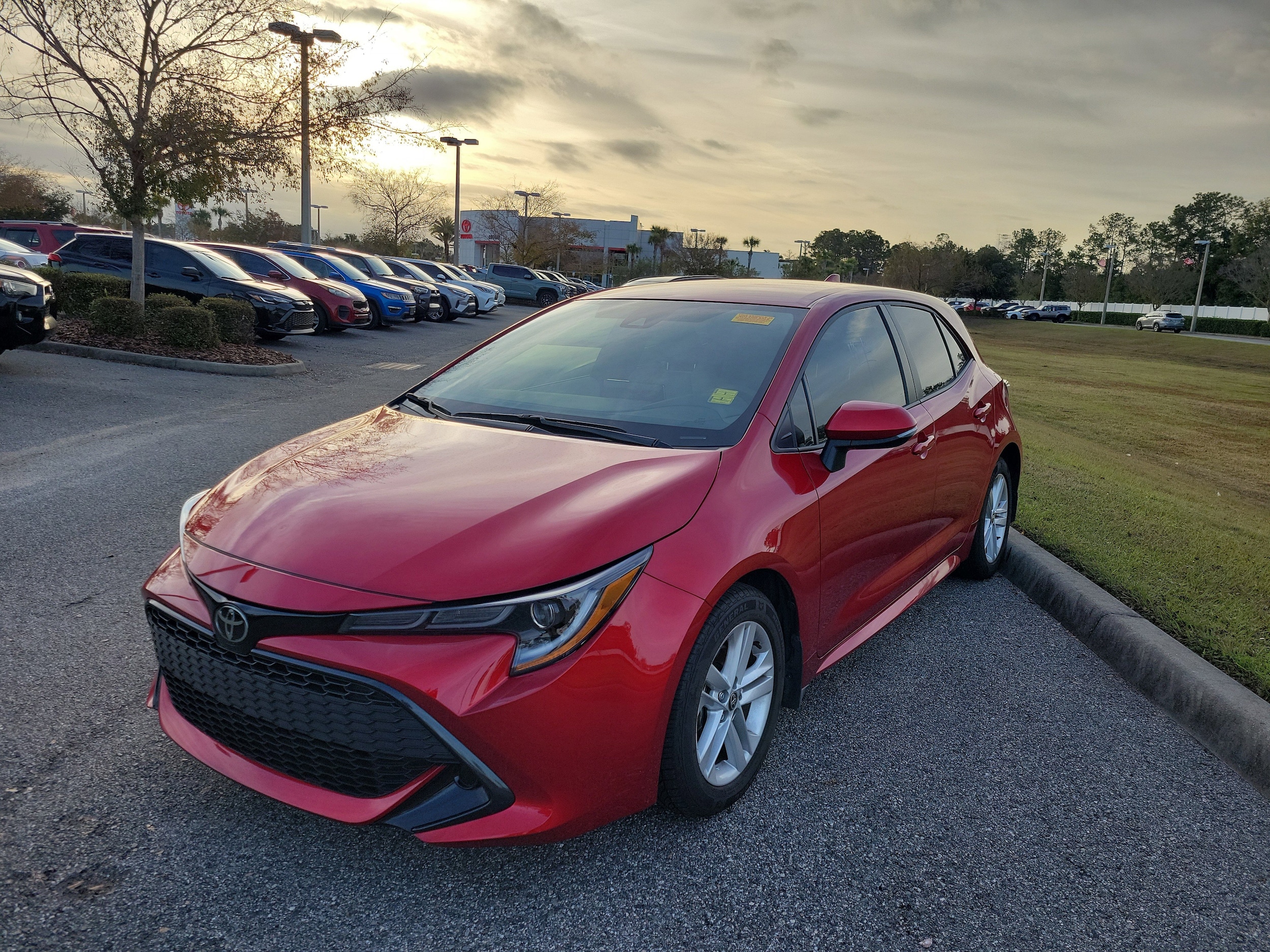 2022 Toyota Corolla SE's photo
