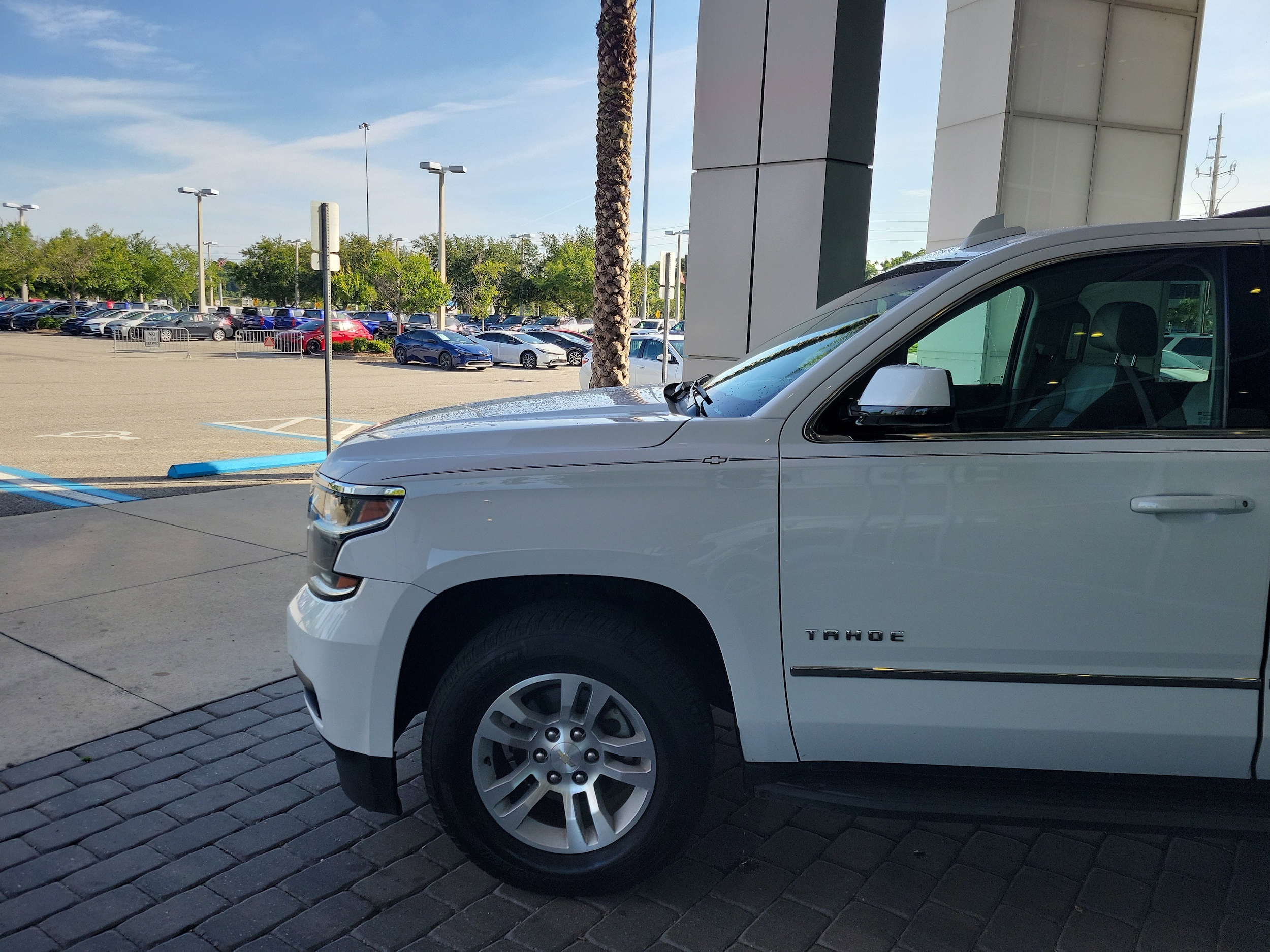 Used 2017 Chevrolet Tahoe LT with VIN 1GNSCBKC8HR221900 for sale in Jacksonville, FL