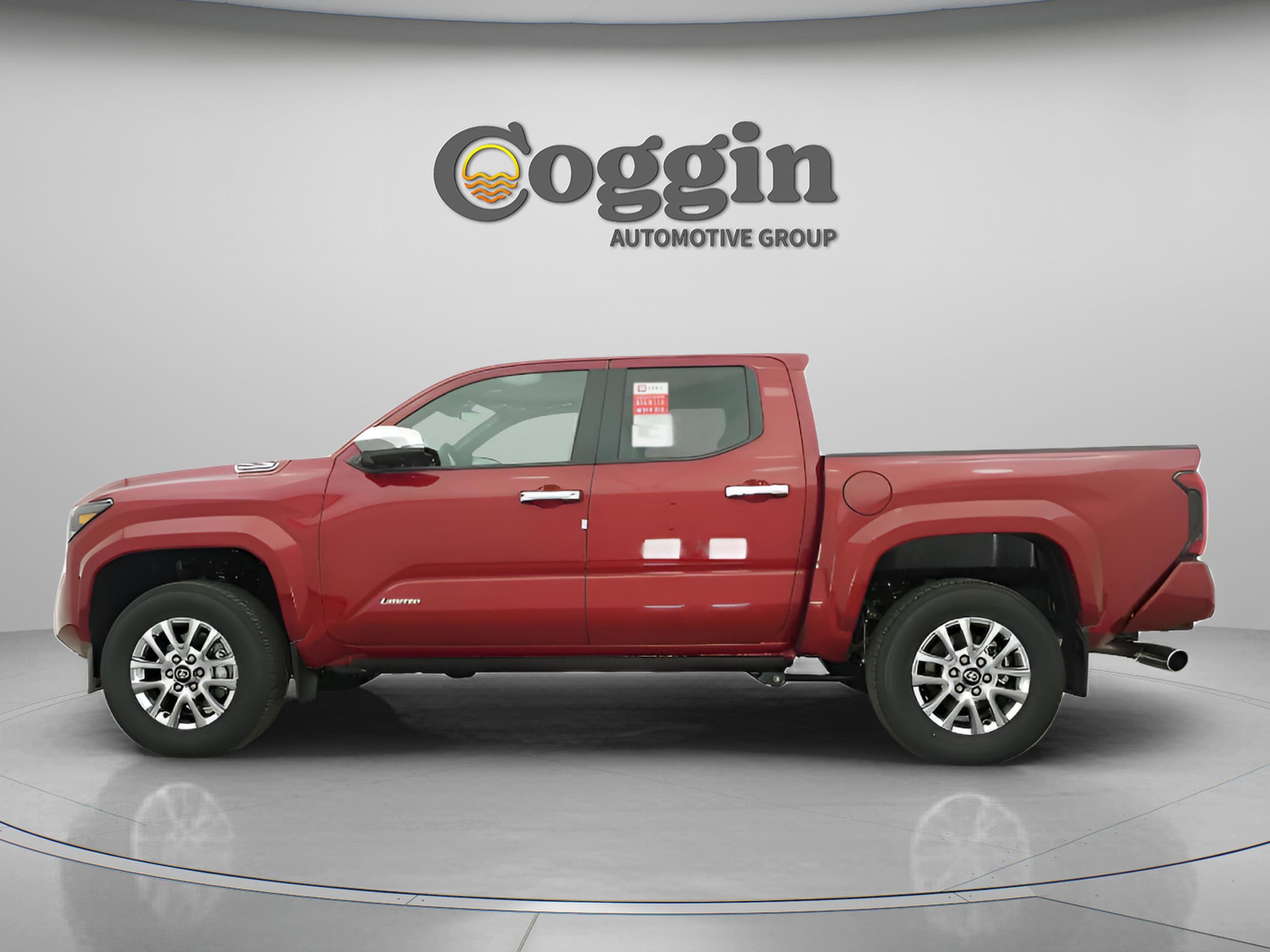 2025 Toyota Tacoma Limited - Photo 7