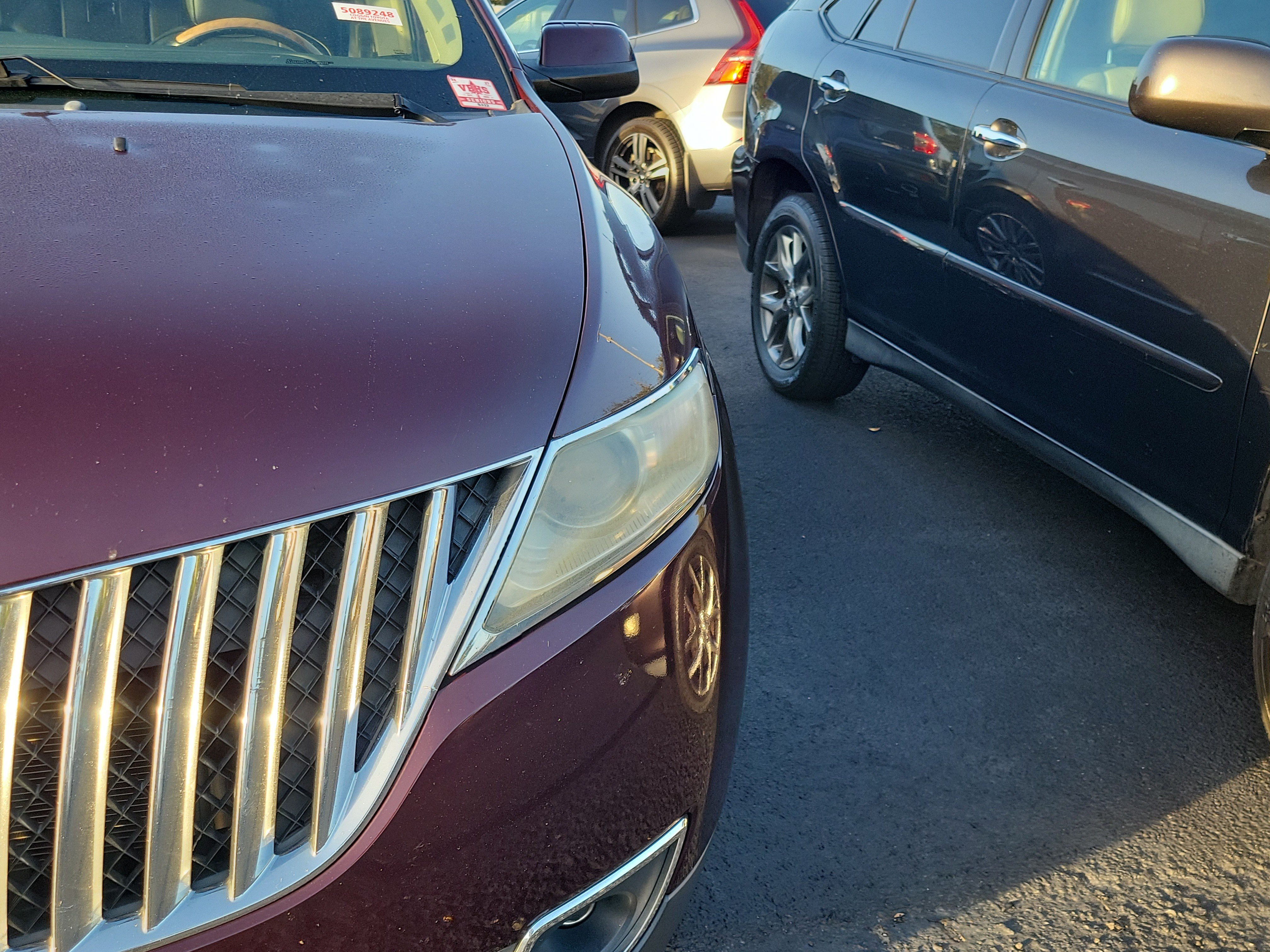 Used 2011 Lincoln MKX Base SUV
