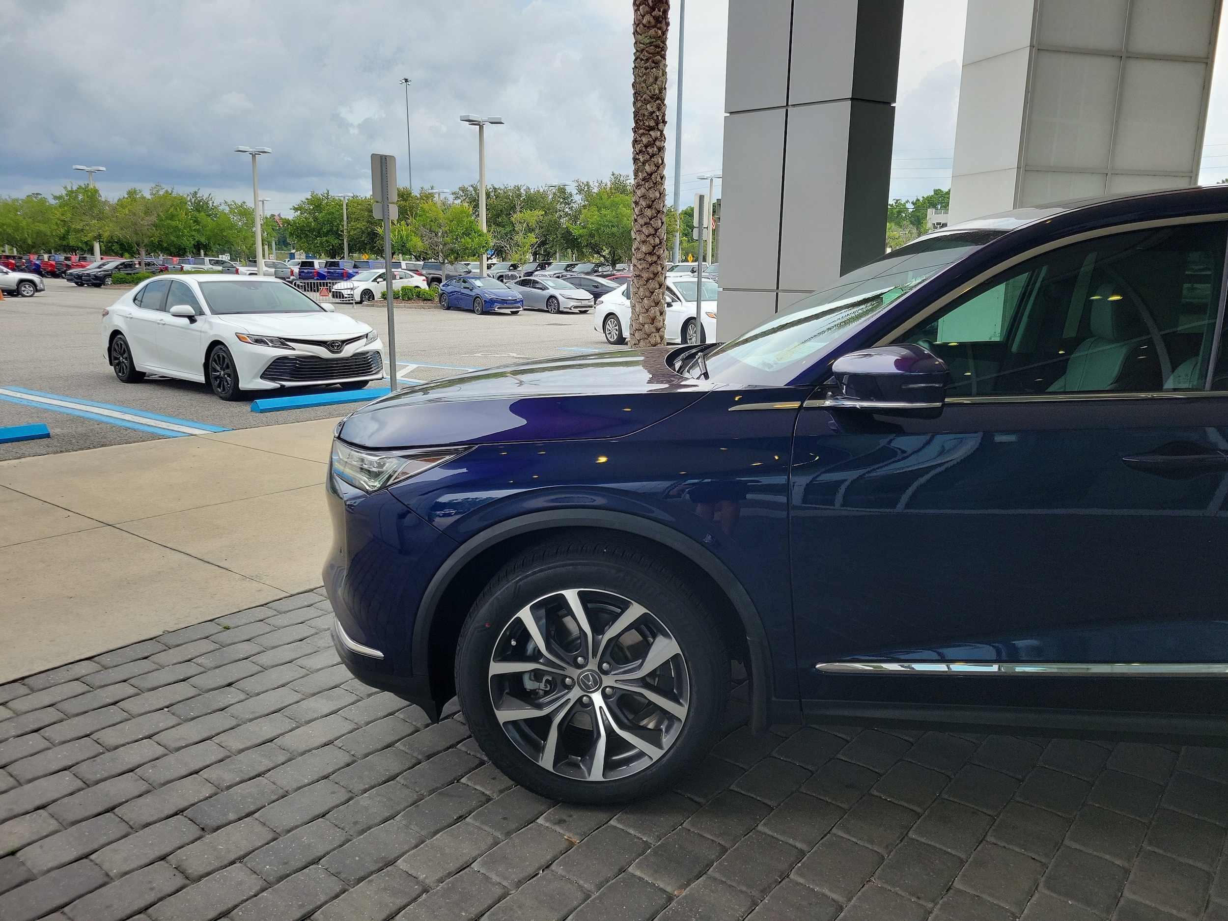 Used 2022 Acura MDX Technology Package with VIN 5J8YD9H49NL009452 for sale in Jacksonville, FL
