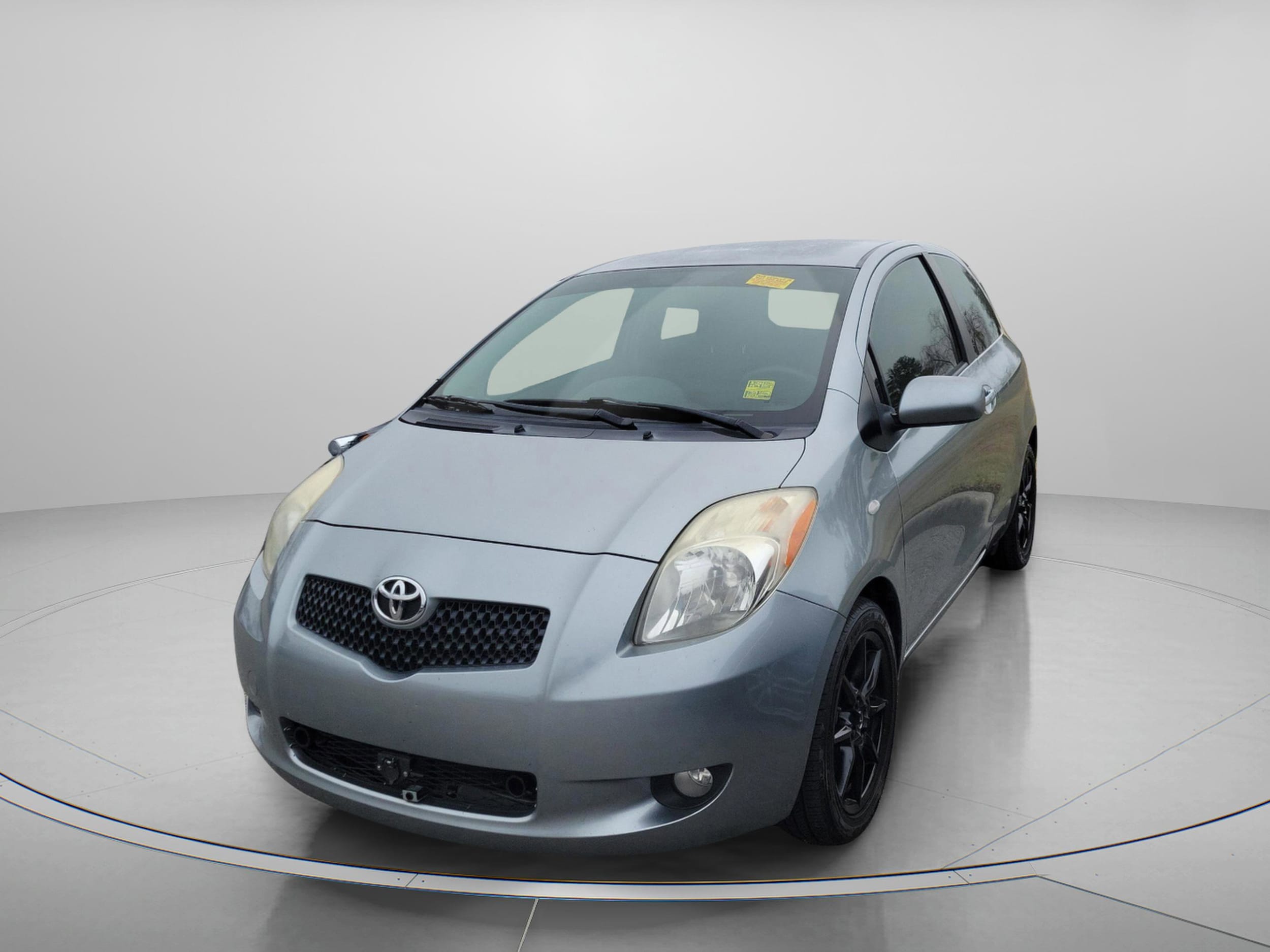 Used 2008 Toyota Yaris Base with VIN JTDJT923985175322 for sale in Jacksonville, FL