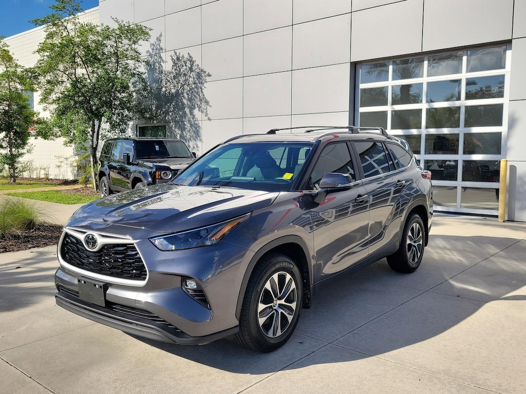 Certified 2025 Toyota Highlander LE SUV