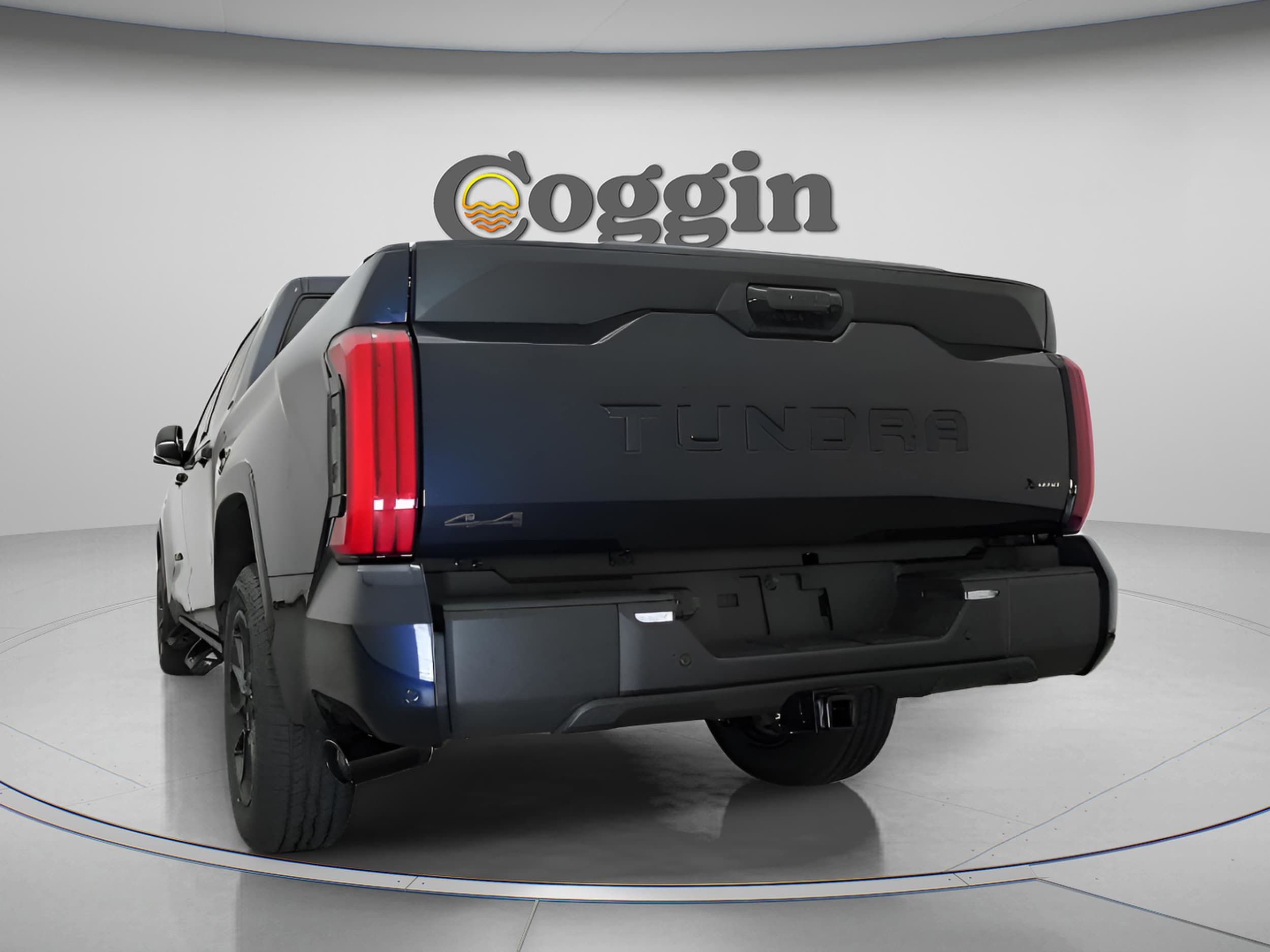 2026 Toyota Tundra SR5 - Photo 12