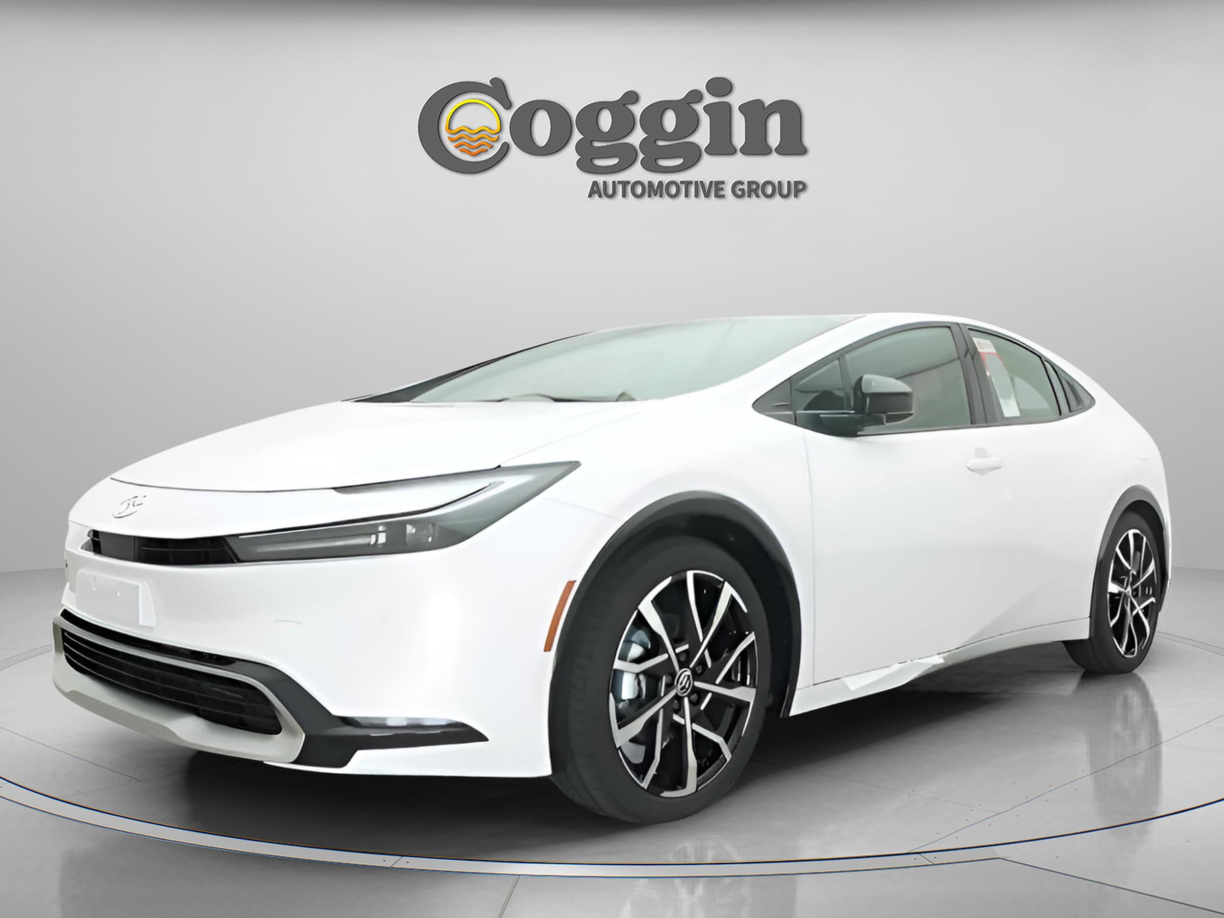 2026 Toyota Prius XSE's photo