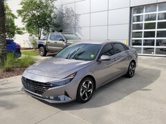 2022 Hyundai Elantra Hybrid Limited Sedan