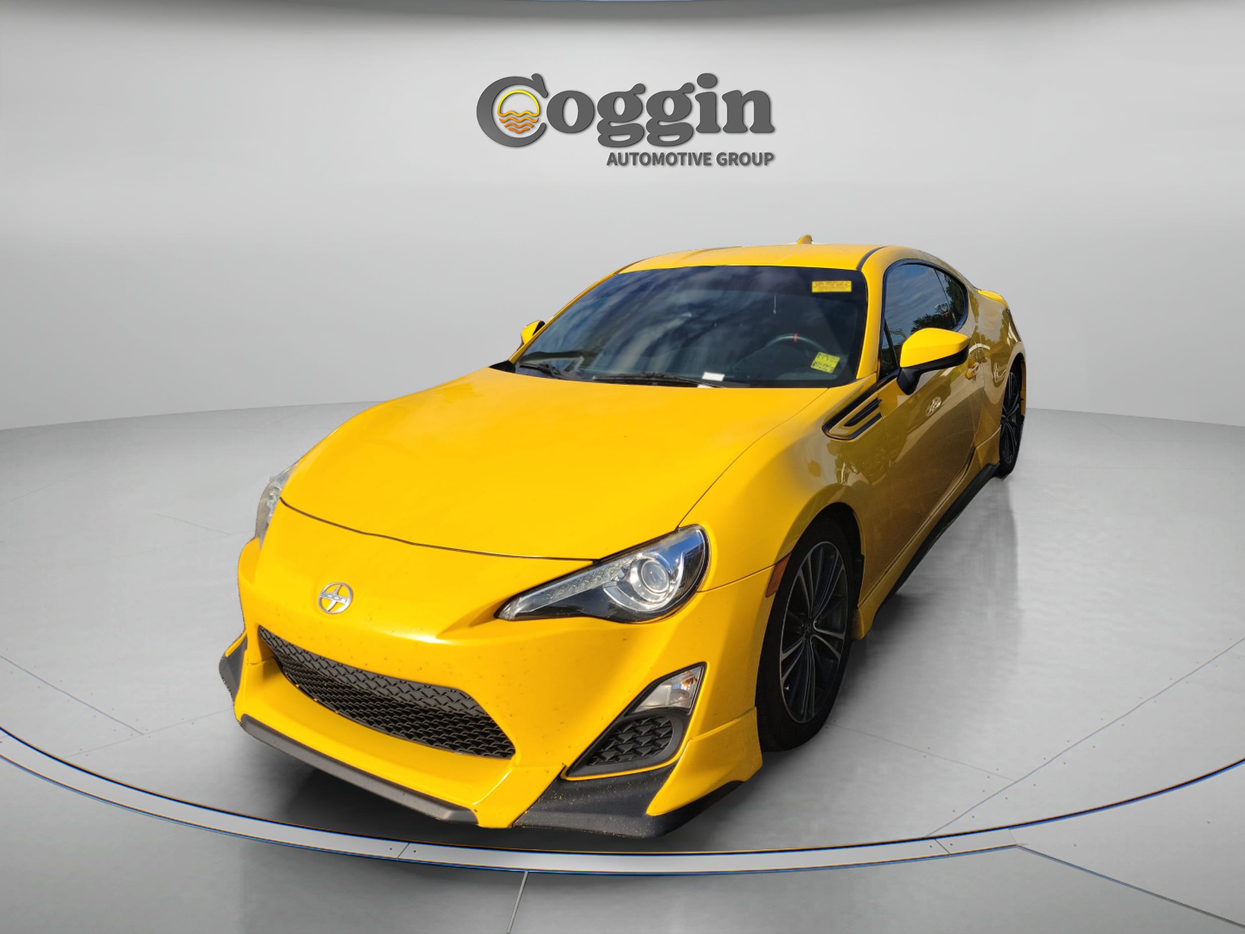 2015 Scion FR-S AT's photo