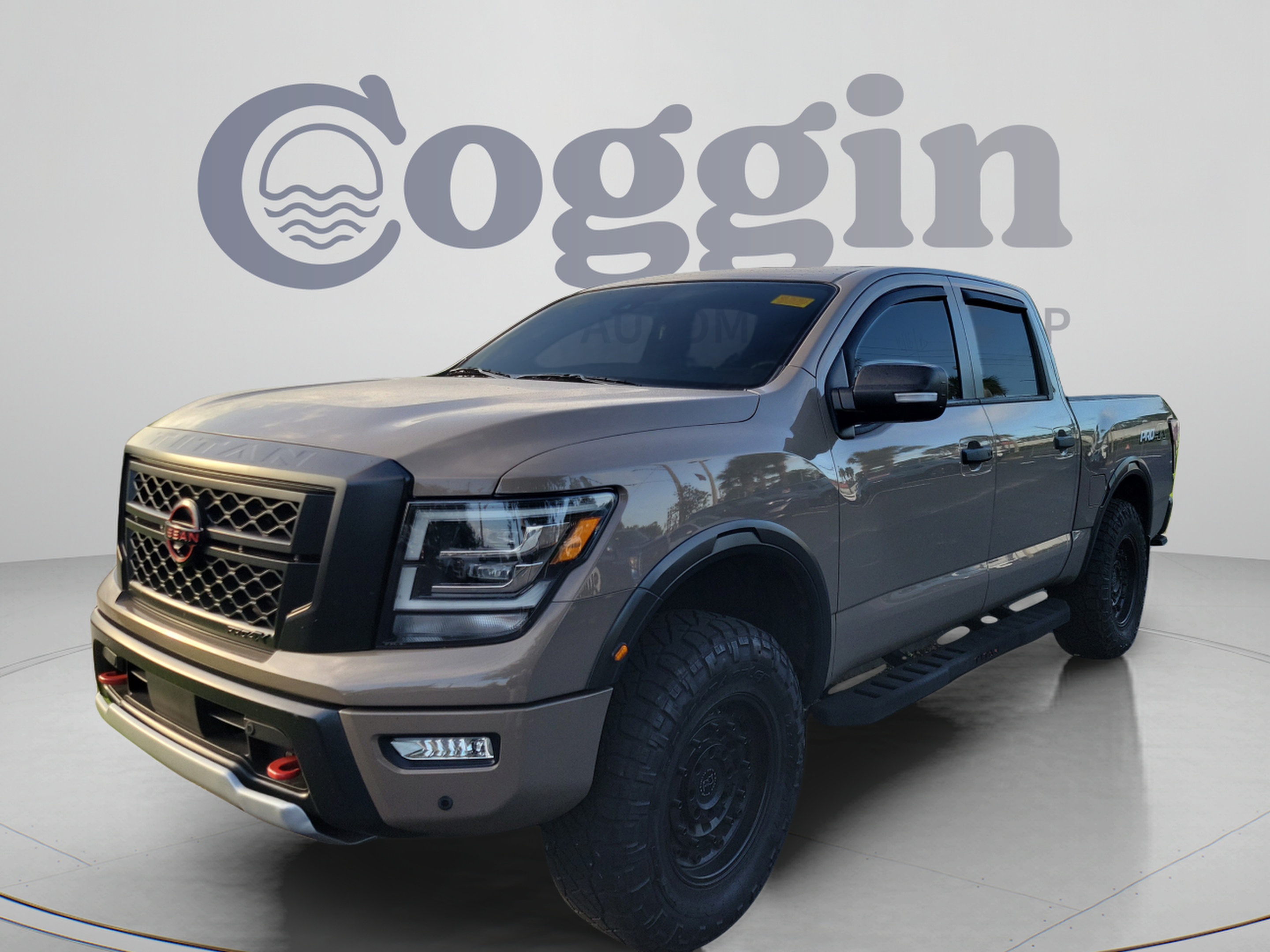2024 Nissan Titan PRO-4X Truck Crew Cab