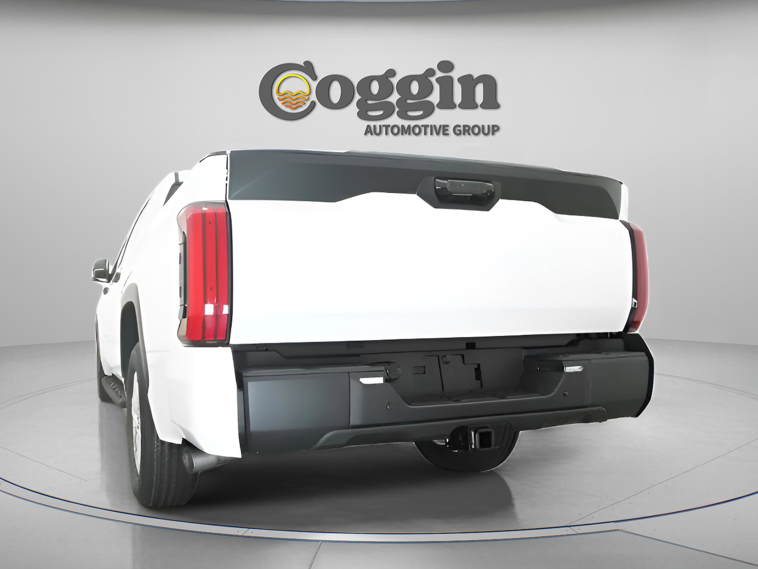 2026 Toyota Tundra SR5 - Photo 13