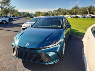2025 Toyota Camry LE Sedan
