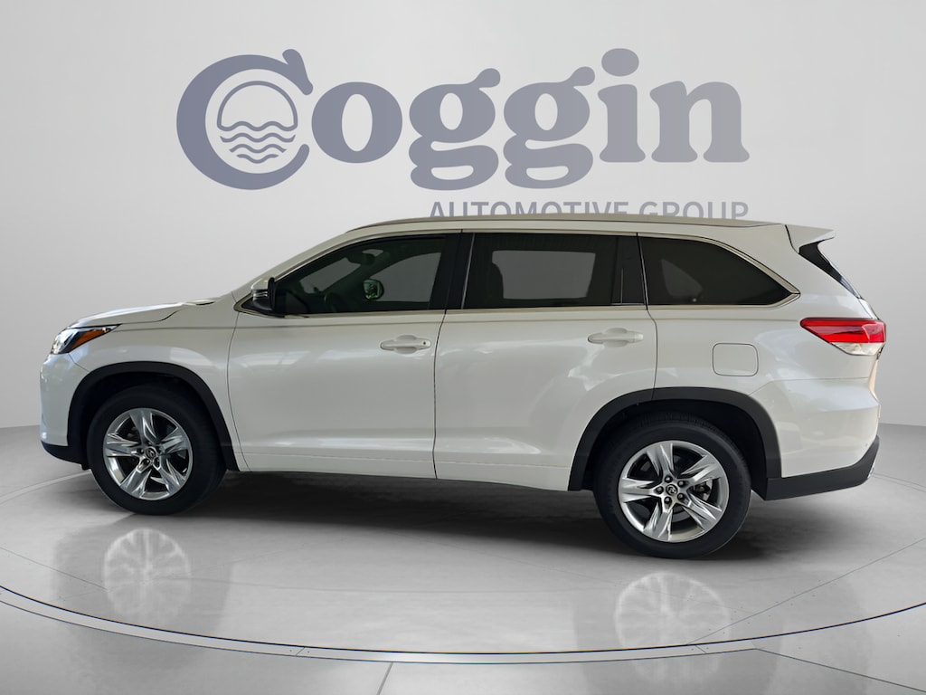 Used 2018 Toyota Highlander Limited V6 SUV