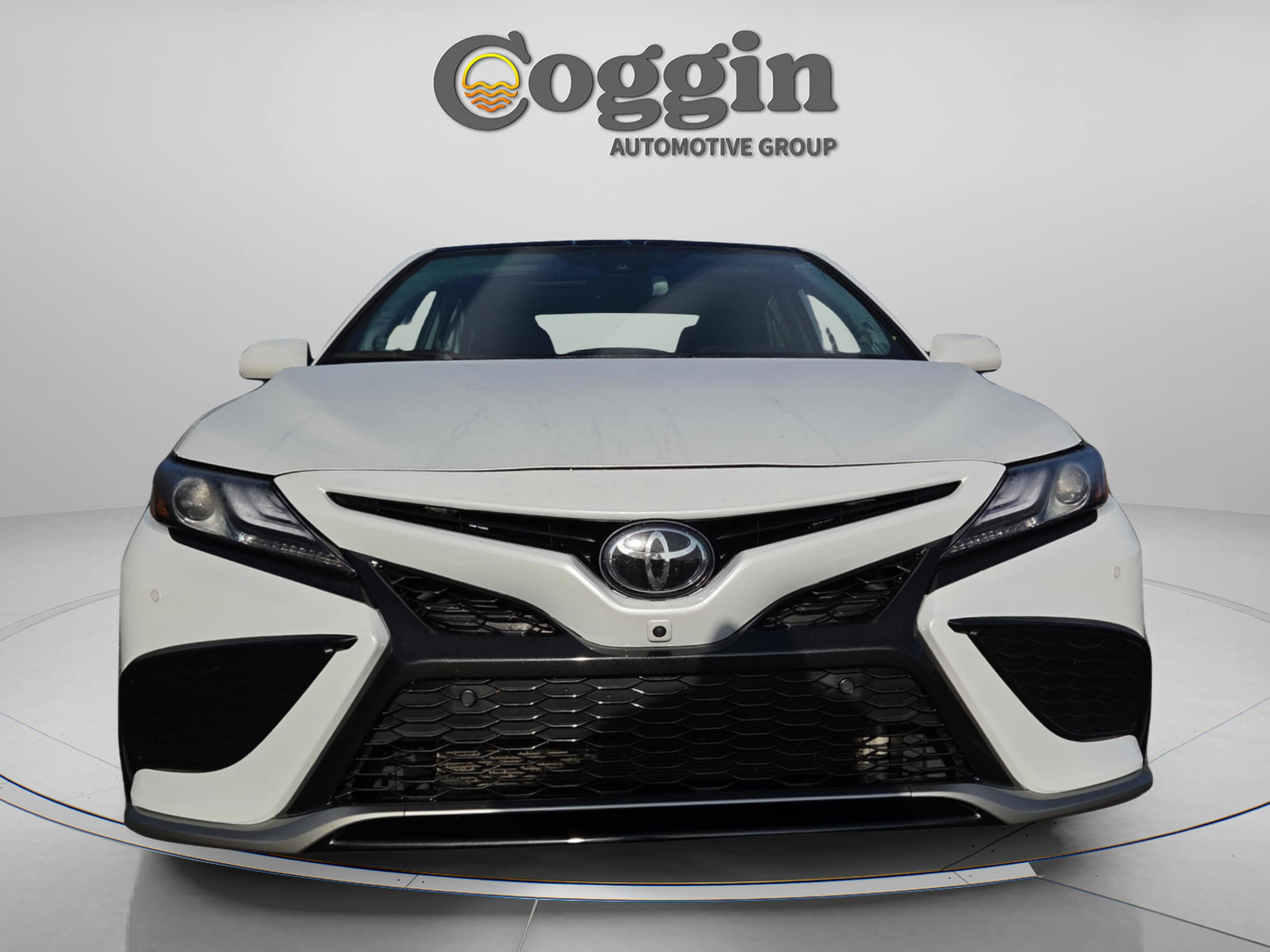 2023 Toyota Camry XSE - Photo 9