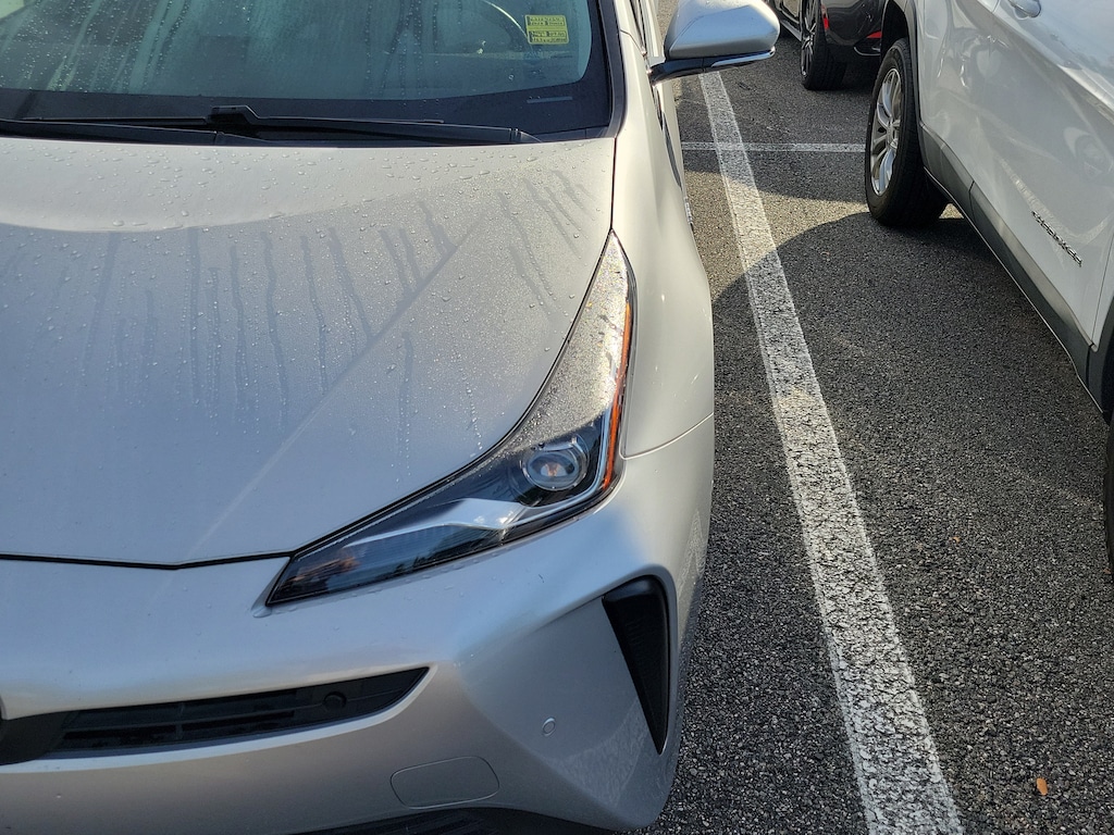 Used 2020 Toyota Prius L Hatchback