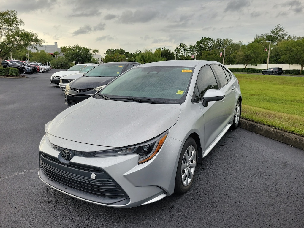 Used 2023 Toyota Corolla LE Sedan
