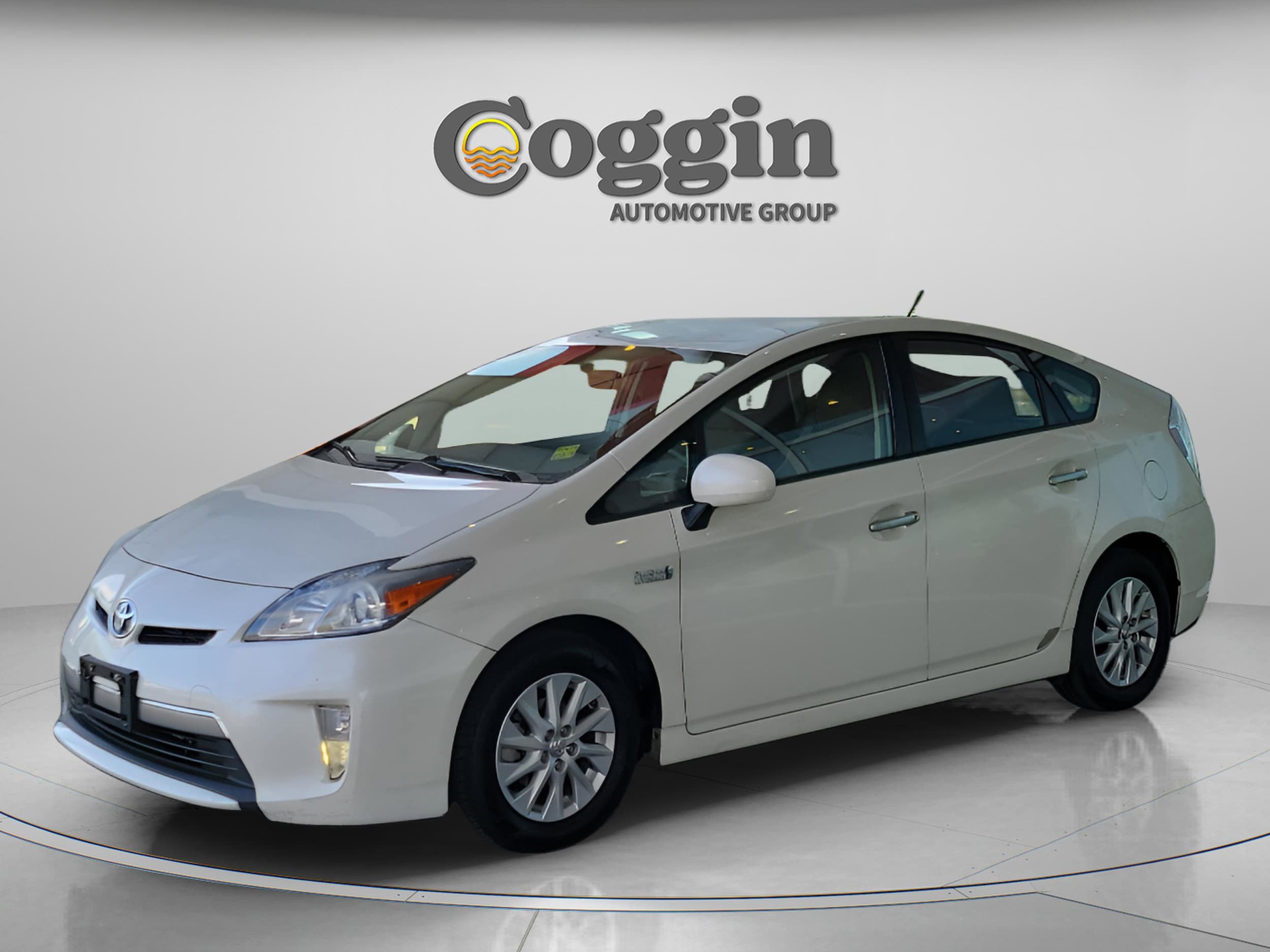 2013 Toyota Prius Plug-In Base
