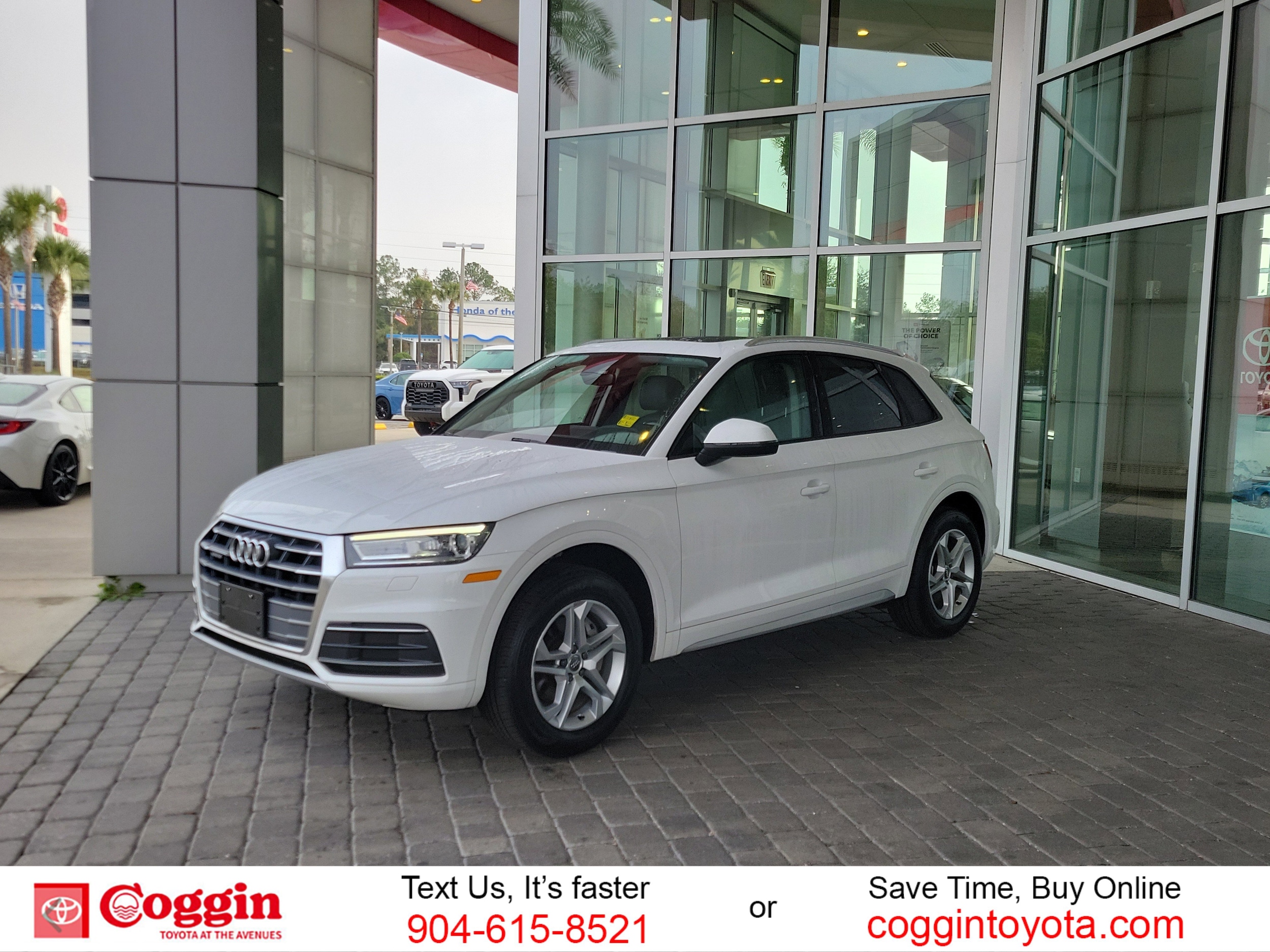 2018 Audi Q5 Premium's photo