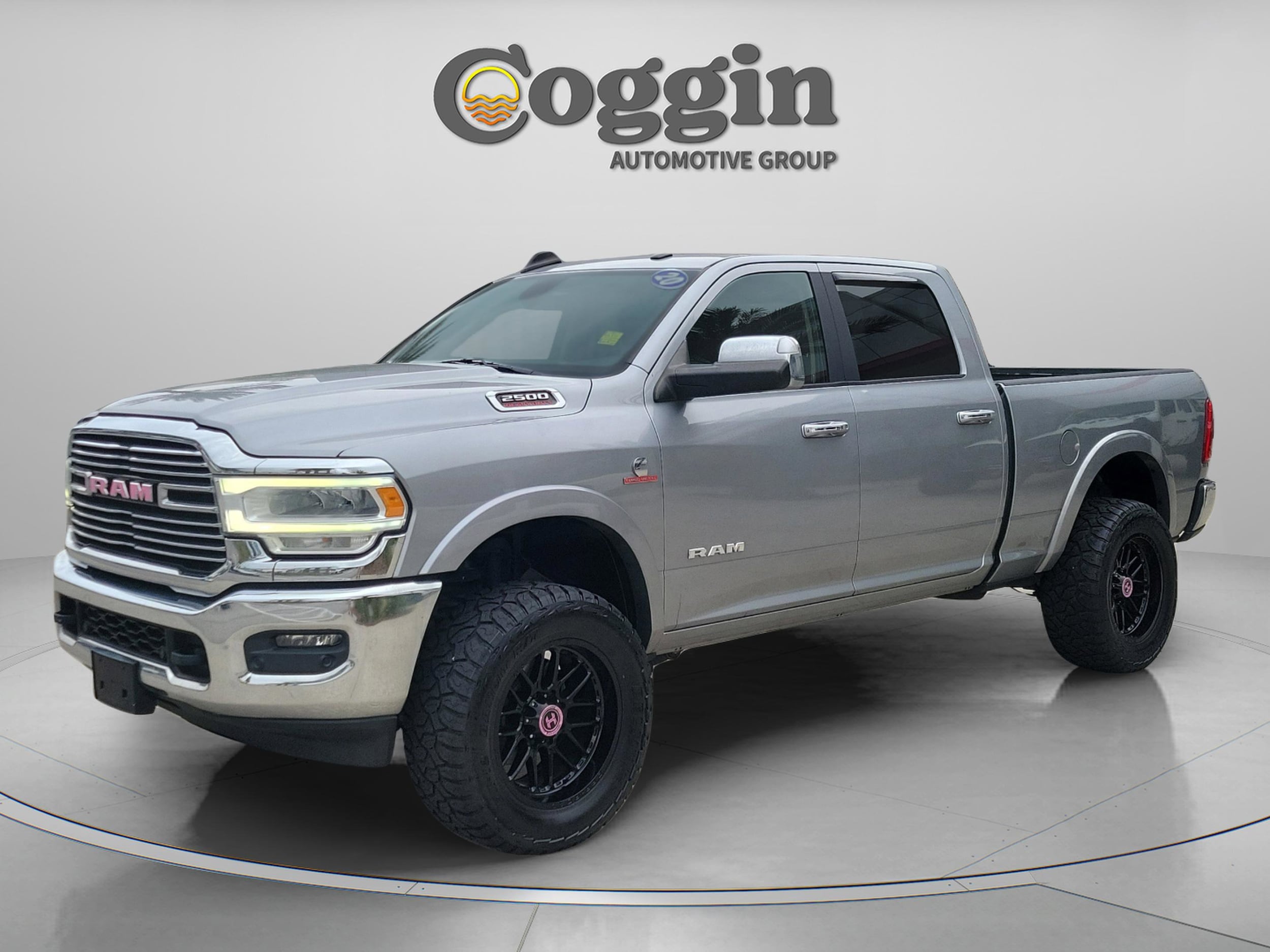 2020 RAM 2500 Laramie 4X4 Crew Cab SWB's photo