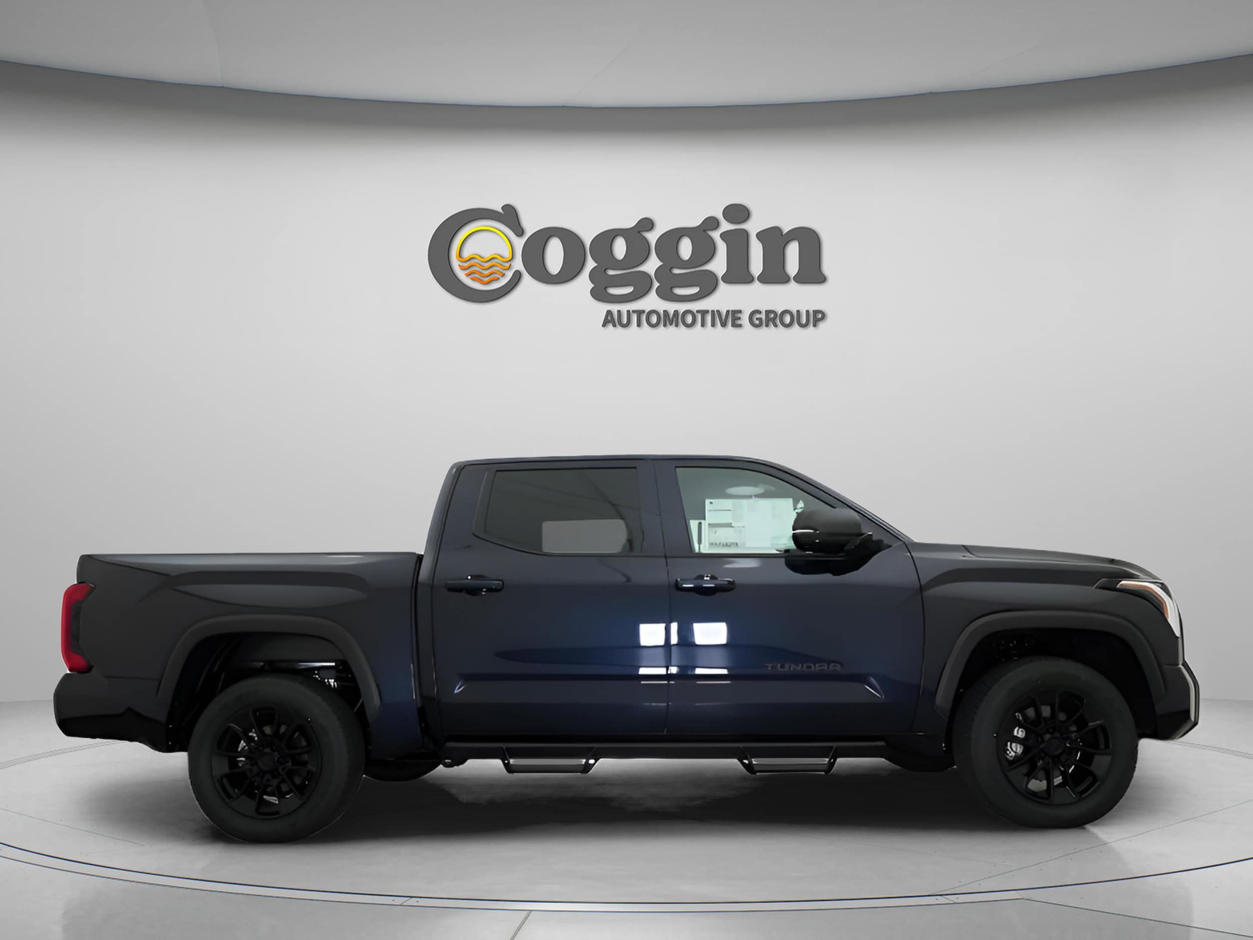 2026 Toyota Tundra SR5 - Photo 22