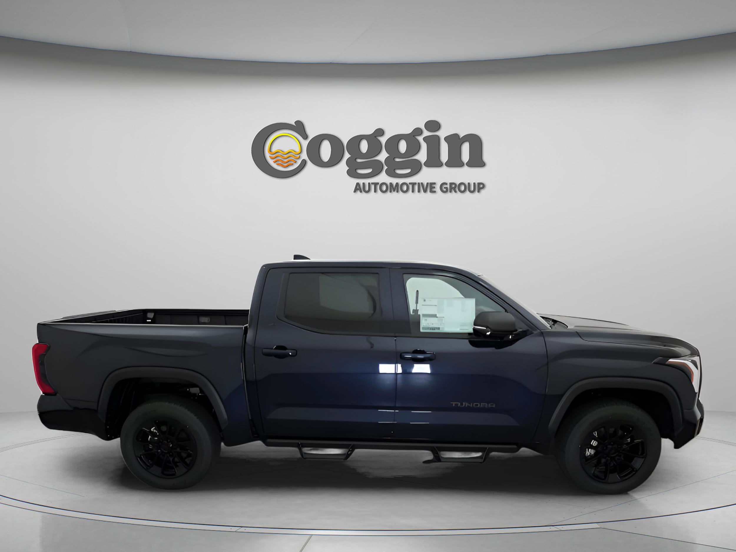 2026 Toyota Tundra SR5 - Photo 23