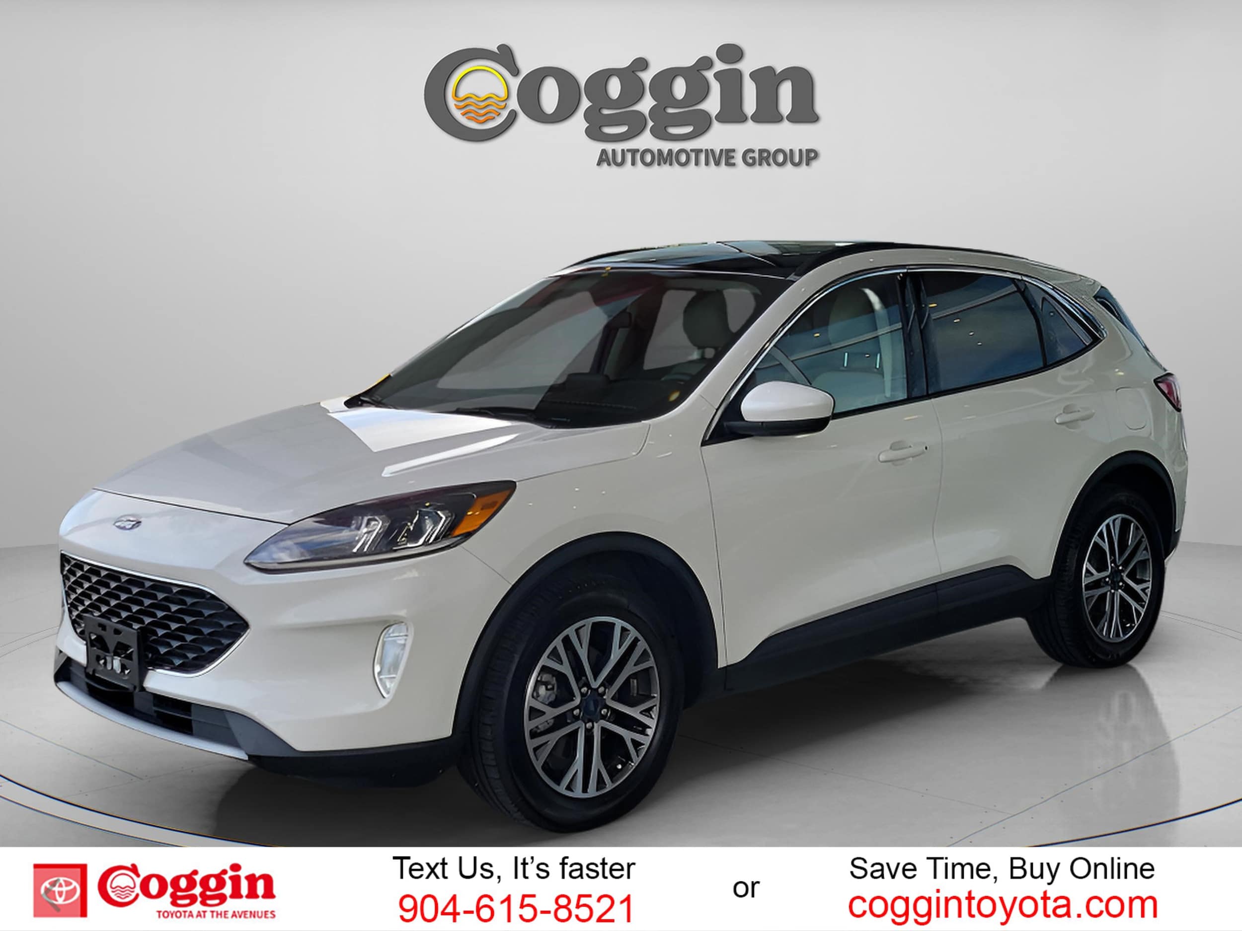 2020 Ford Escape SEL's photo