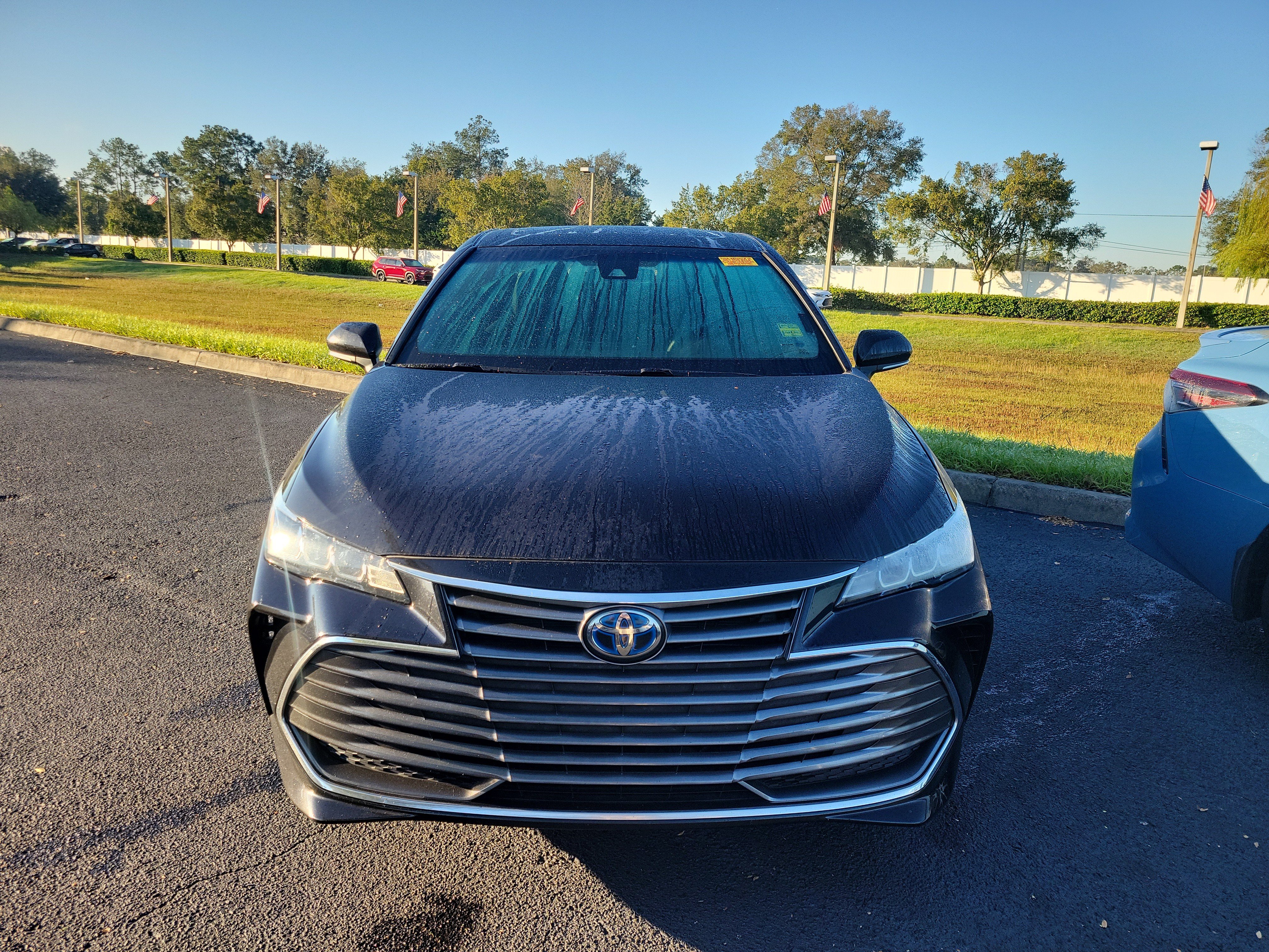 Used 2021 Toyota Avalon Hybrid XLE Sedan