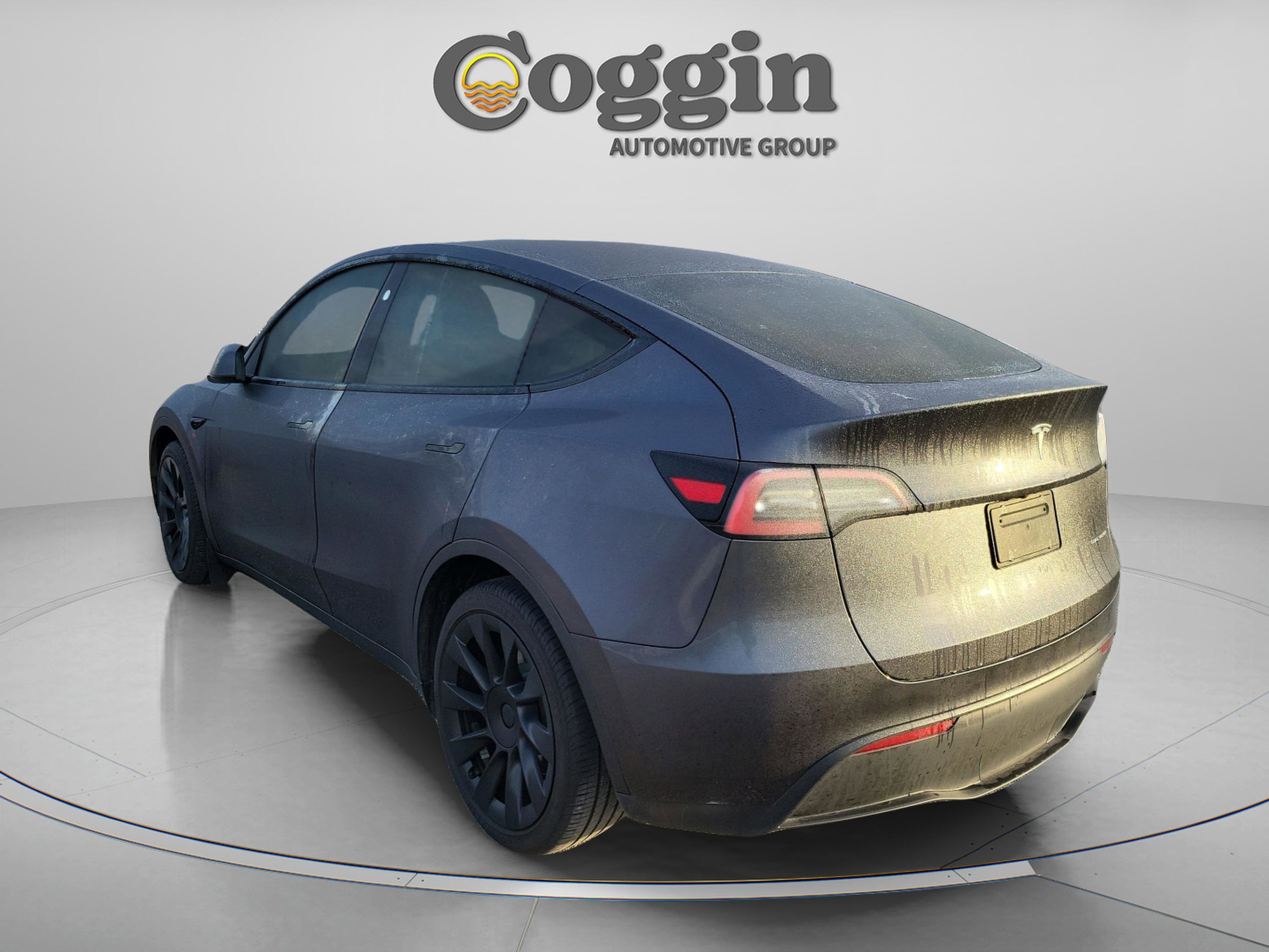 Used 2024 Tesla Model Y Long Range with VIN 7SAYGAEE9RF083941 for sale in Northfield, Minnesota