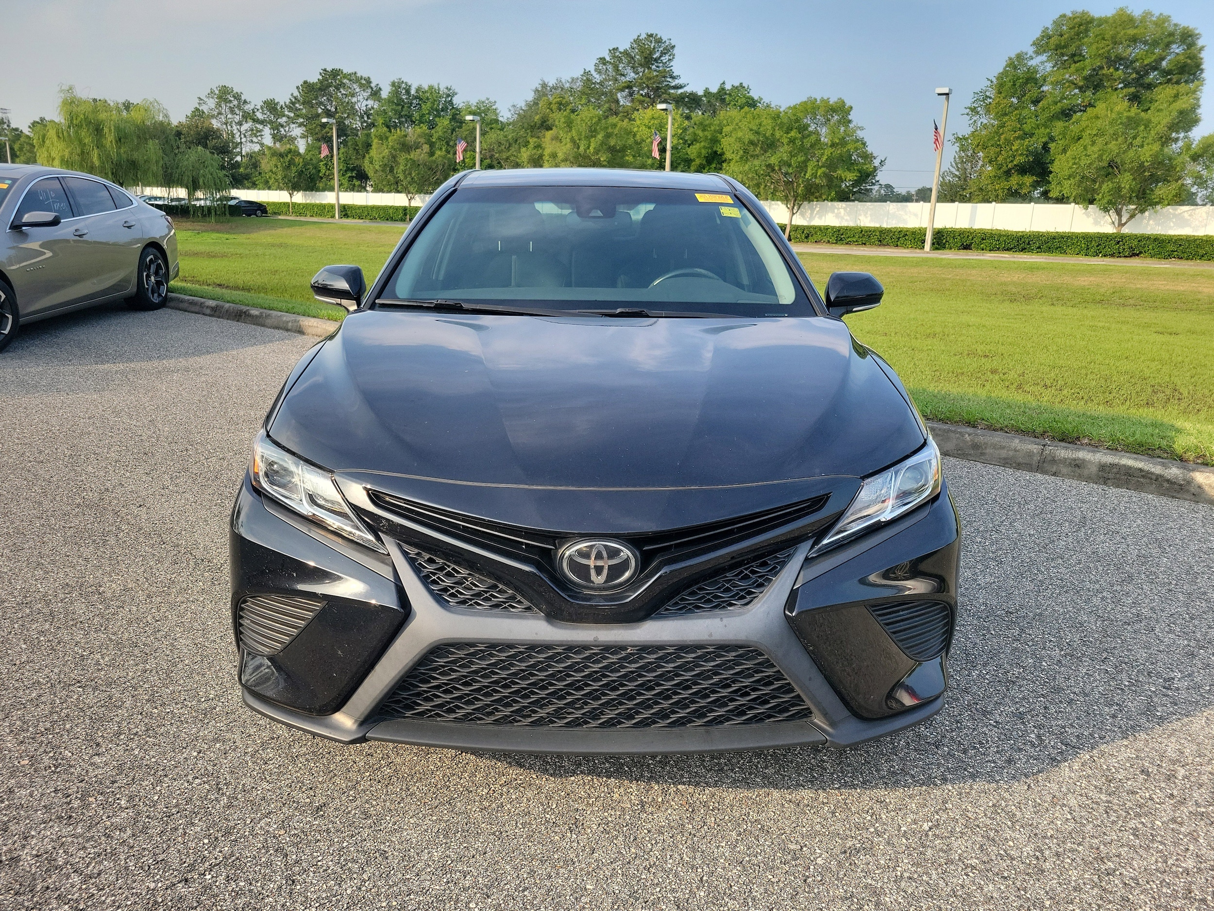Used 2019 Toyota Camry SE with VIN 4T1B11HK3KU702385 for sale in Jacksonville, FL
