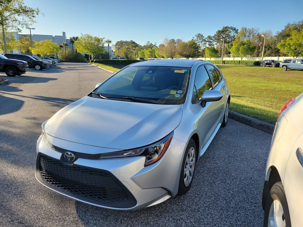 Certified 2022 Toyota Corolla LE Sedan