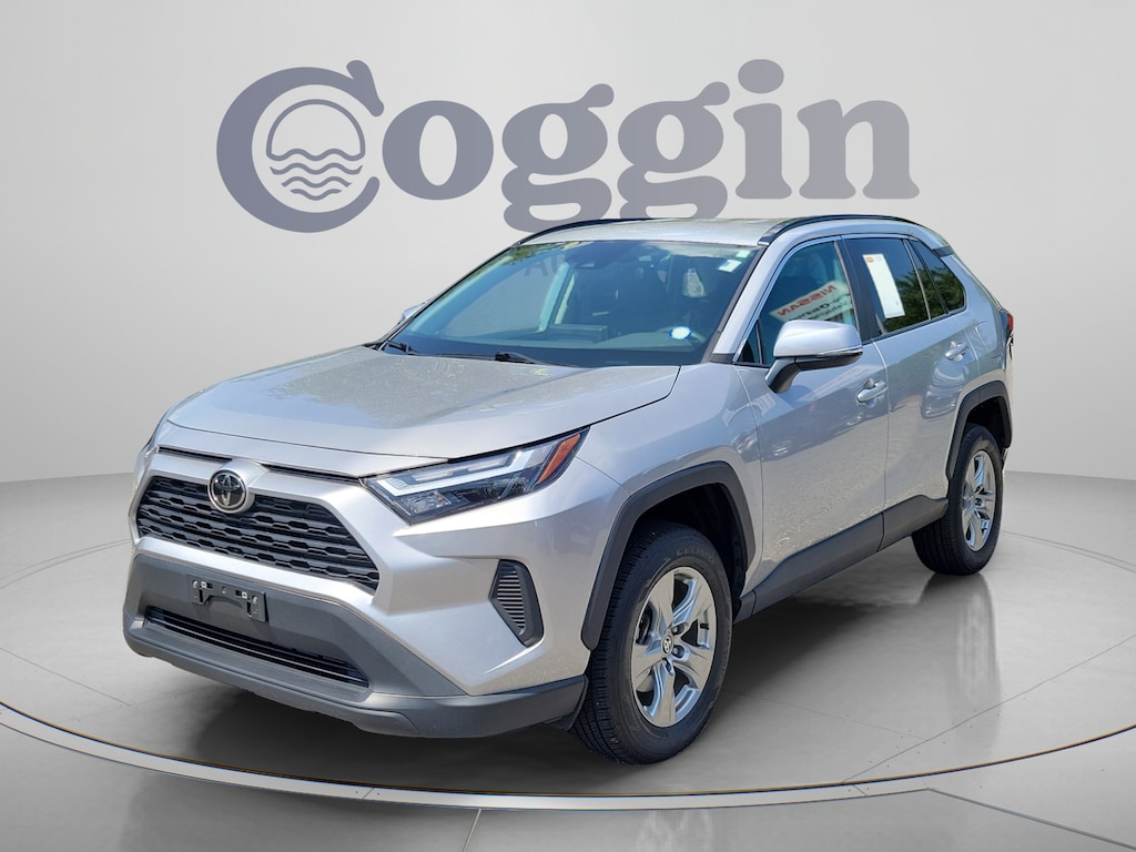 Used 2024 Toyota RAV4 XLE SUV