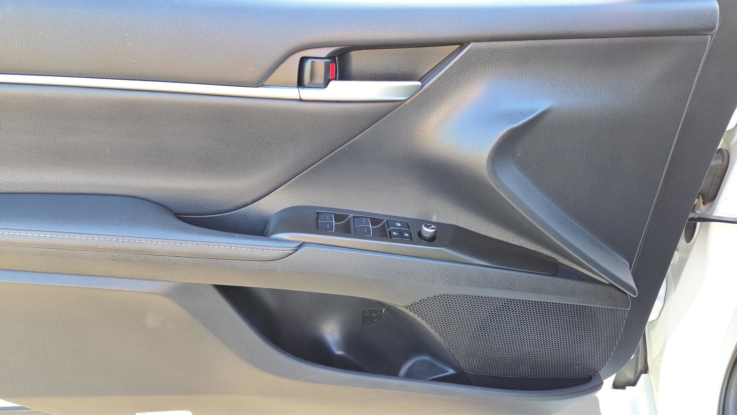 2023 Toyota Camry XSE - Photo 20