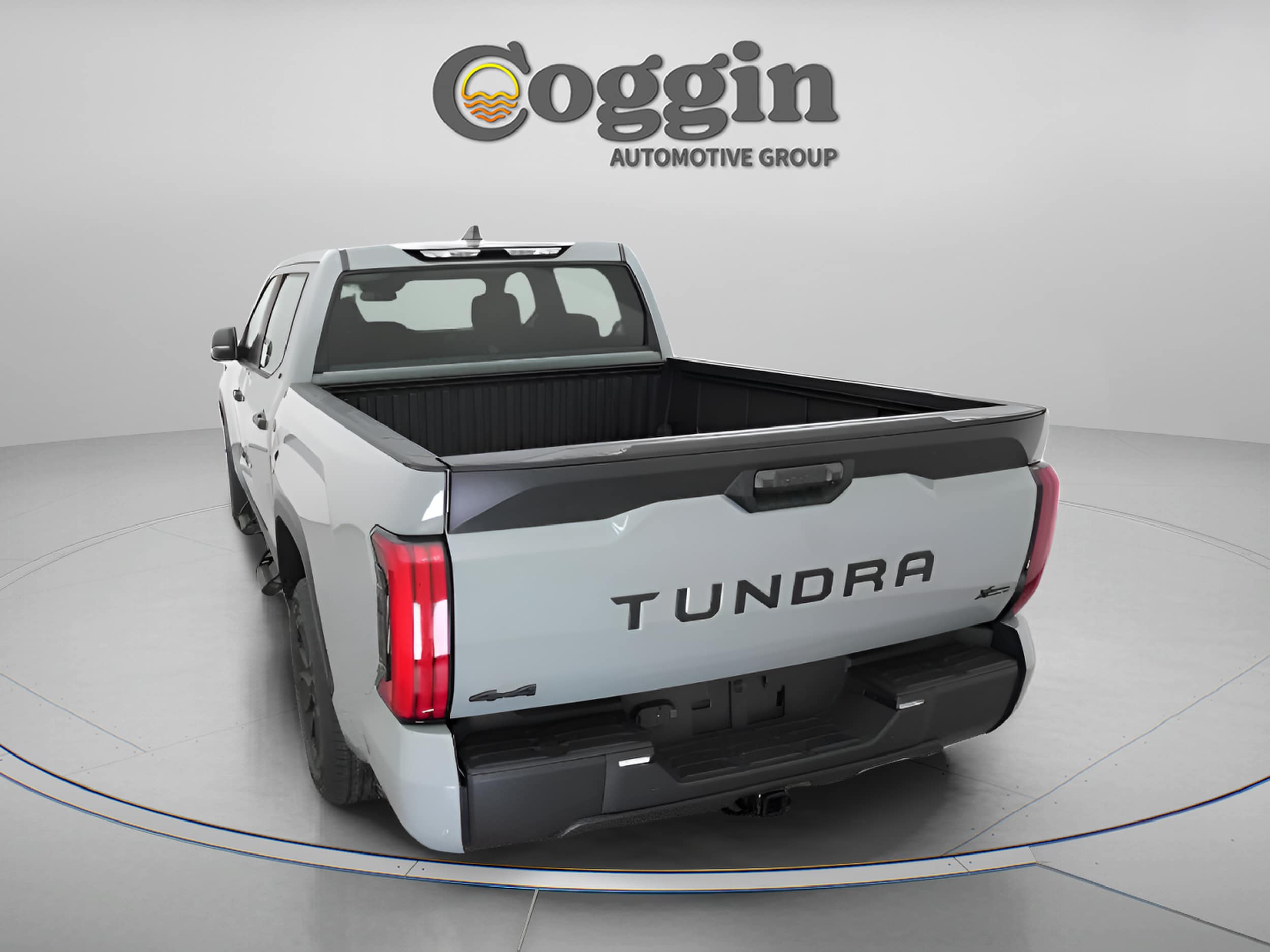 2026 Toyota Tundra SR5 - Photo 12