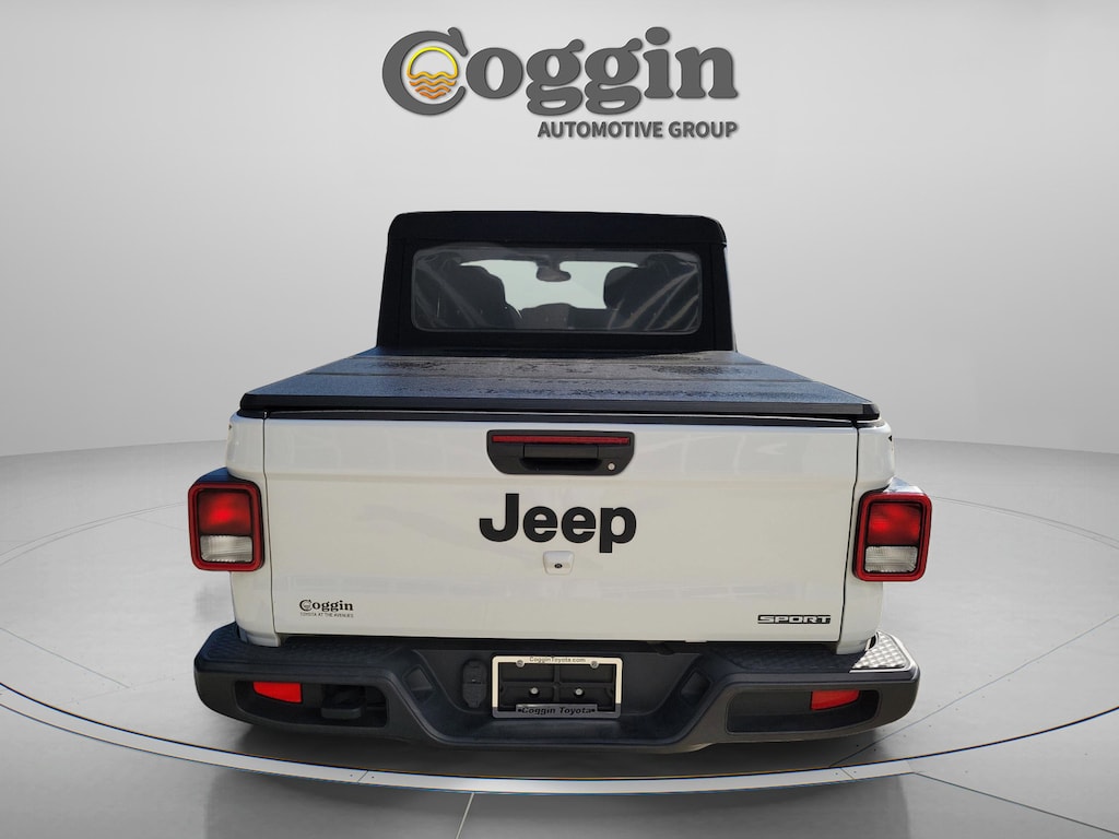 Used 2020 Jeep Gladiator Sport Truck Crew Cab
