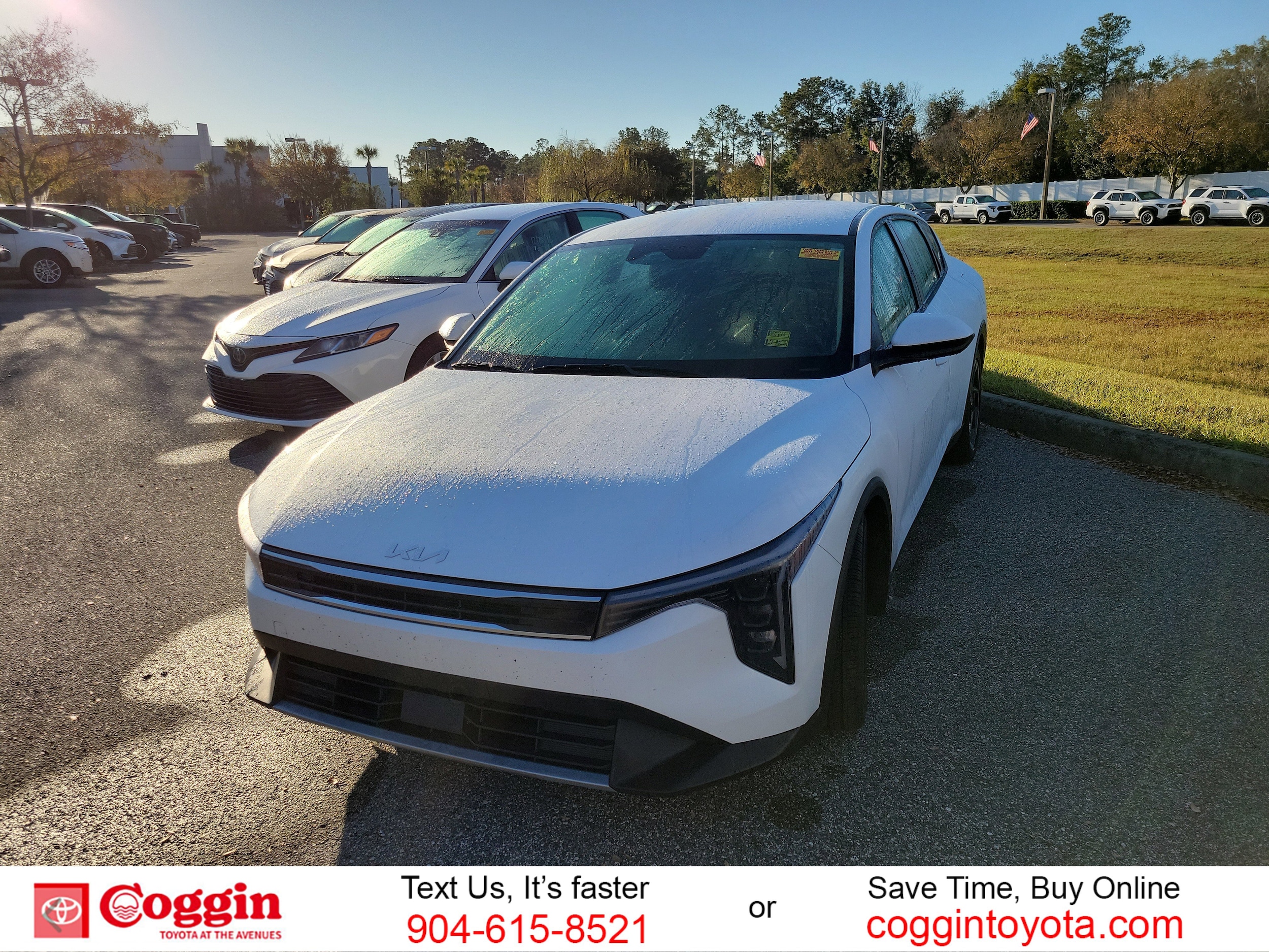 2025 Kia K4 EX's photo