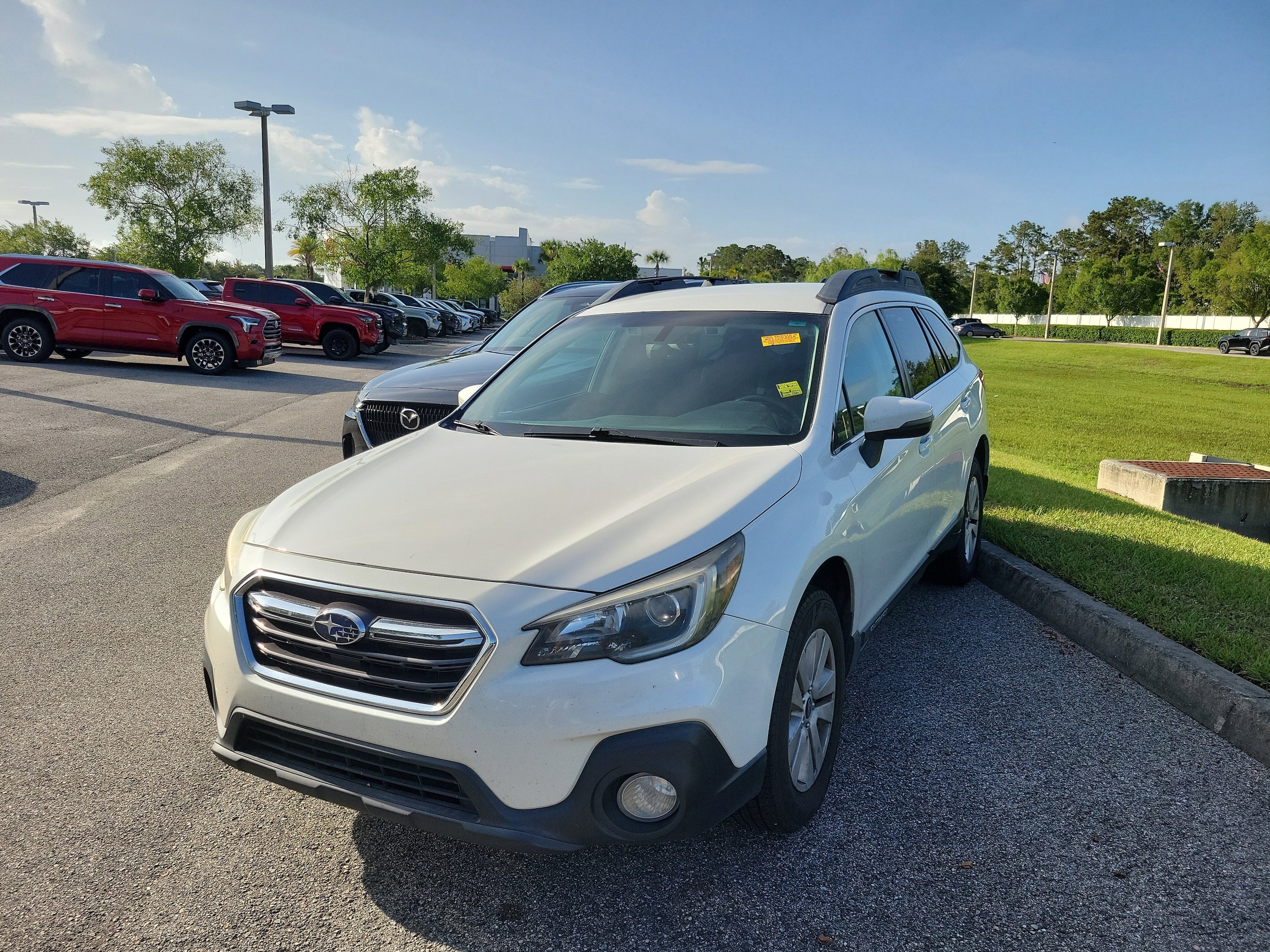 2018 Subaru Outback 2.5i Premium's photo