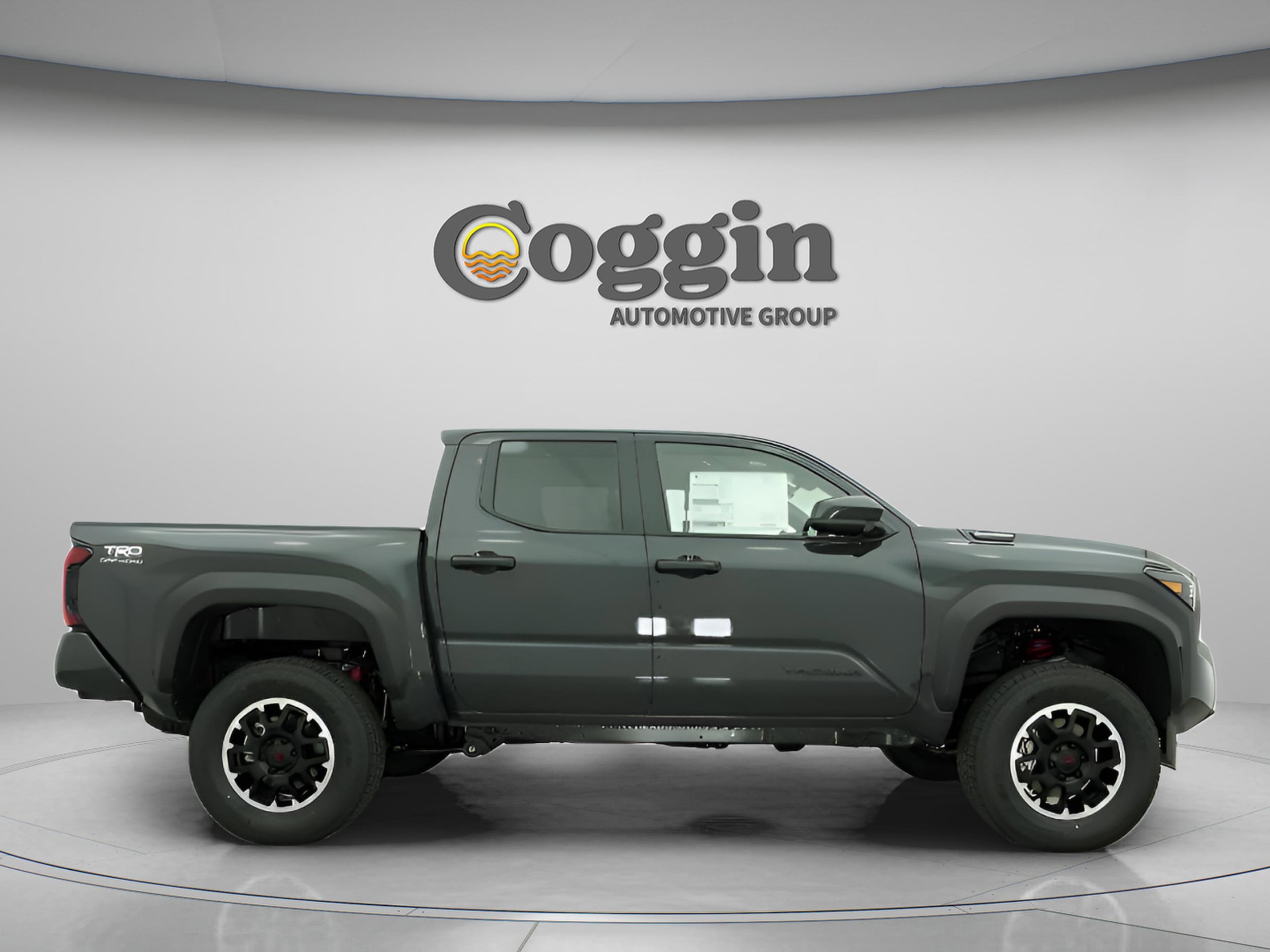 2025 Toyota Tacoma TRD Off Road - Photo 22