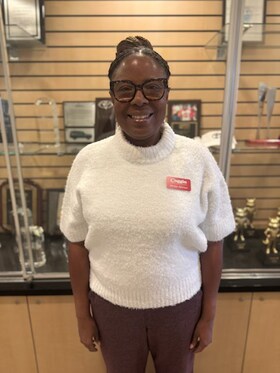 Staff member Marilyn Harrison from ID_013ef84b01e9