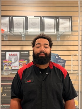 Staff member Justin Herman from ID_ecd7cfea6e5f