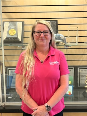 Staff member Jenny Cabel from ID_0ba6a634546f