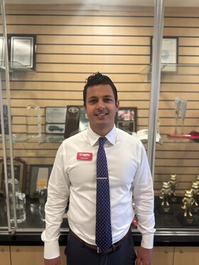 Staff member Sinan Salie from ID_013ef84b01e9