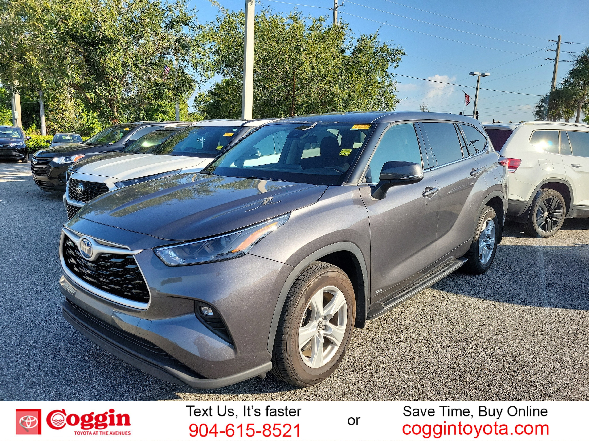 2022 Toyota Highlander Hybrid LE