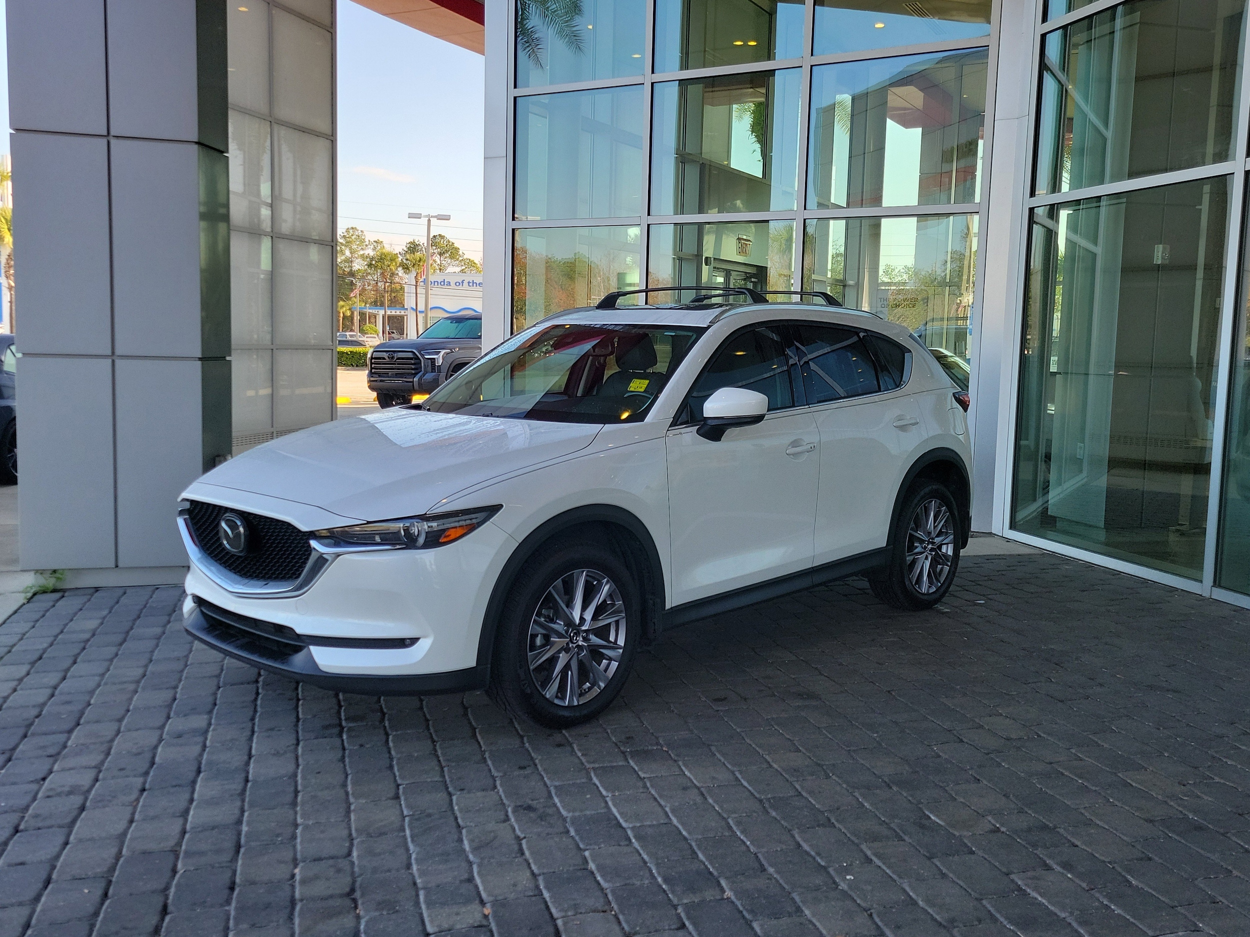 2019 Mazda CX-5 Grand Touring's photo