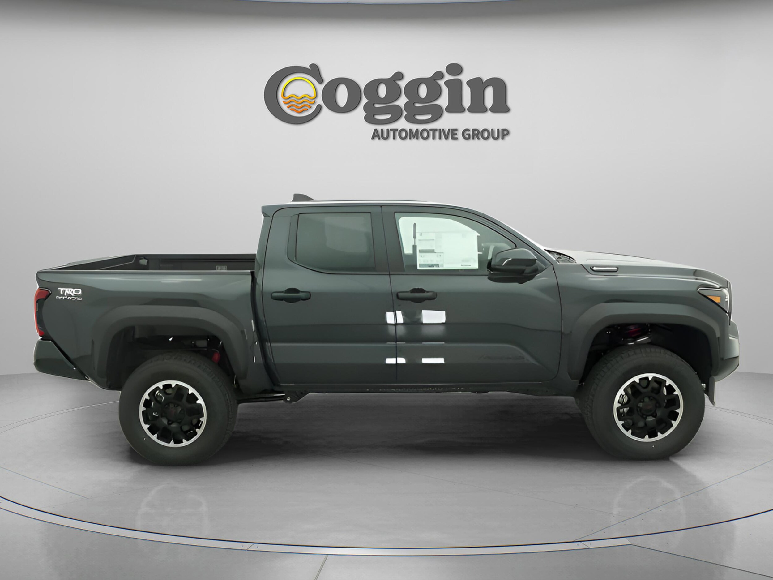 2025 Toyota Tacoma TRD Off Road - Photo 23