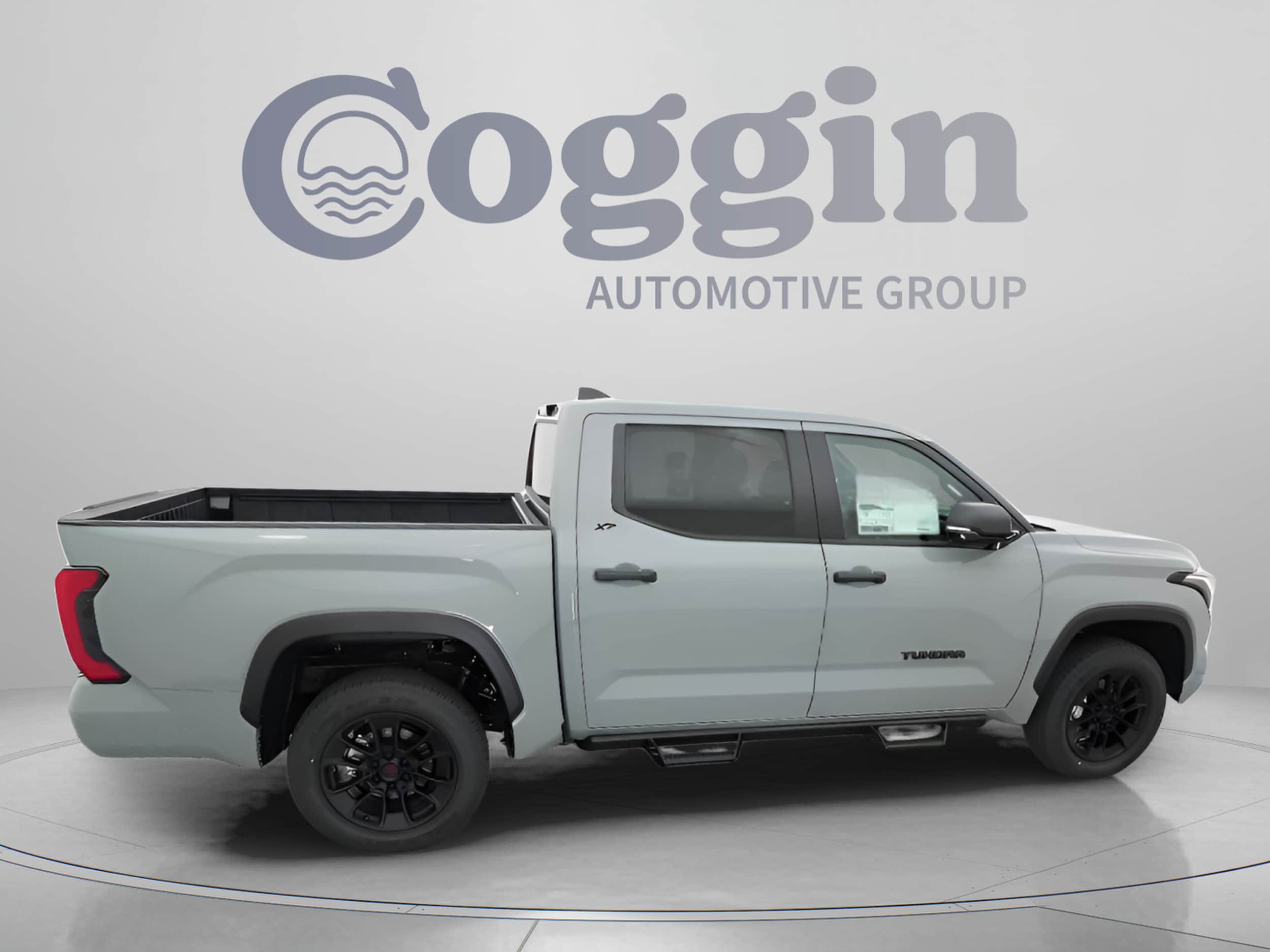 2026 Toyota Tundra SR5 - Photo 19