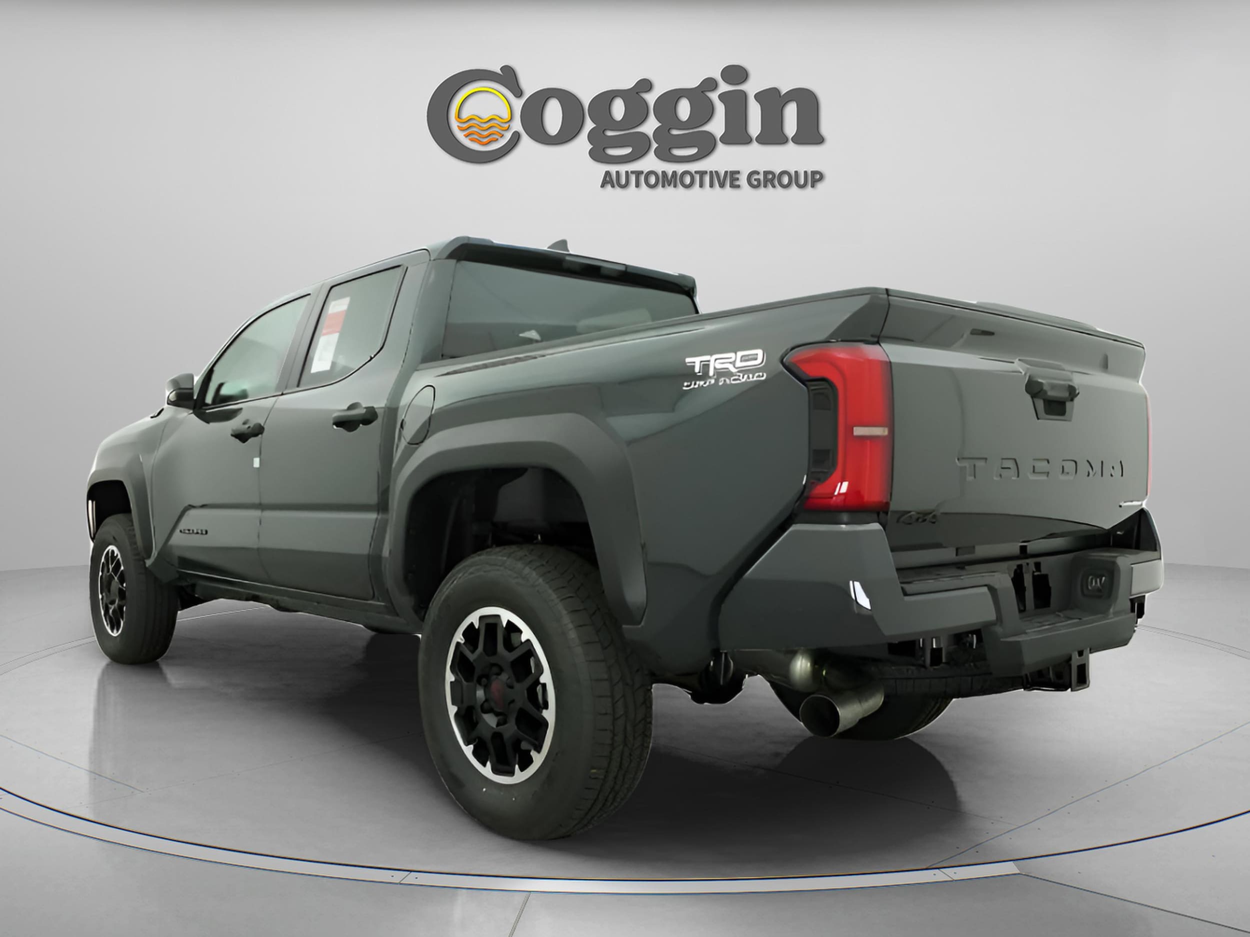 2025 Toyota Tacoma TRD Off Road - Photo 11