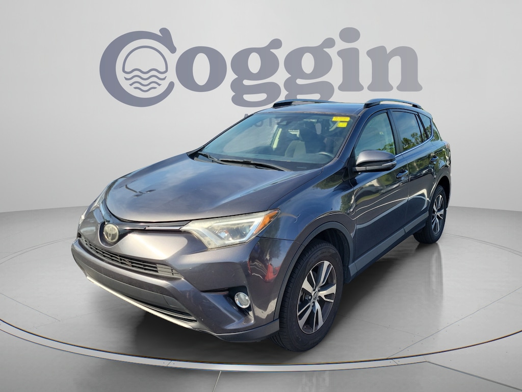 Used 2017 Toyota RAV4 XLE SUV