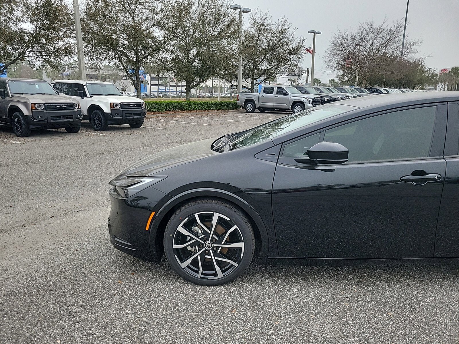 2024 Toyota Prius Prime XSE photo 2